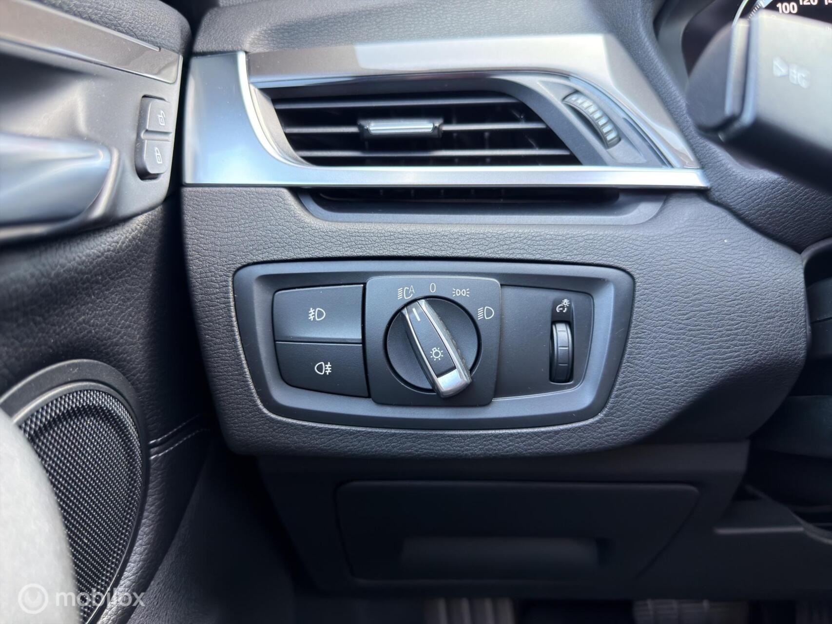 Foto van BMW X1 Sdrive18i