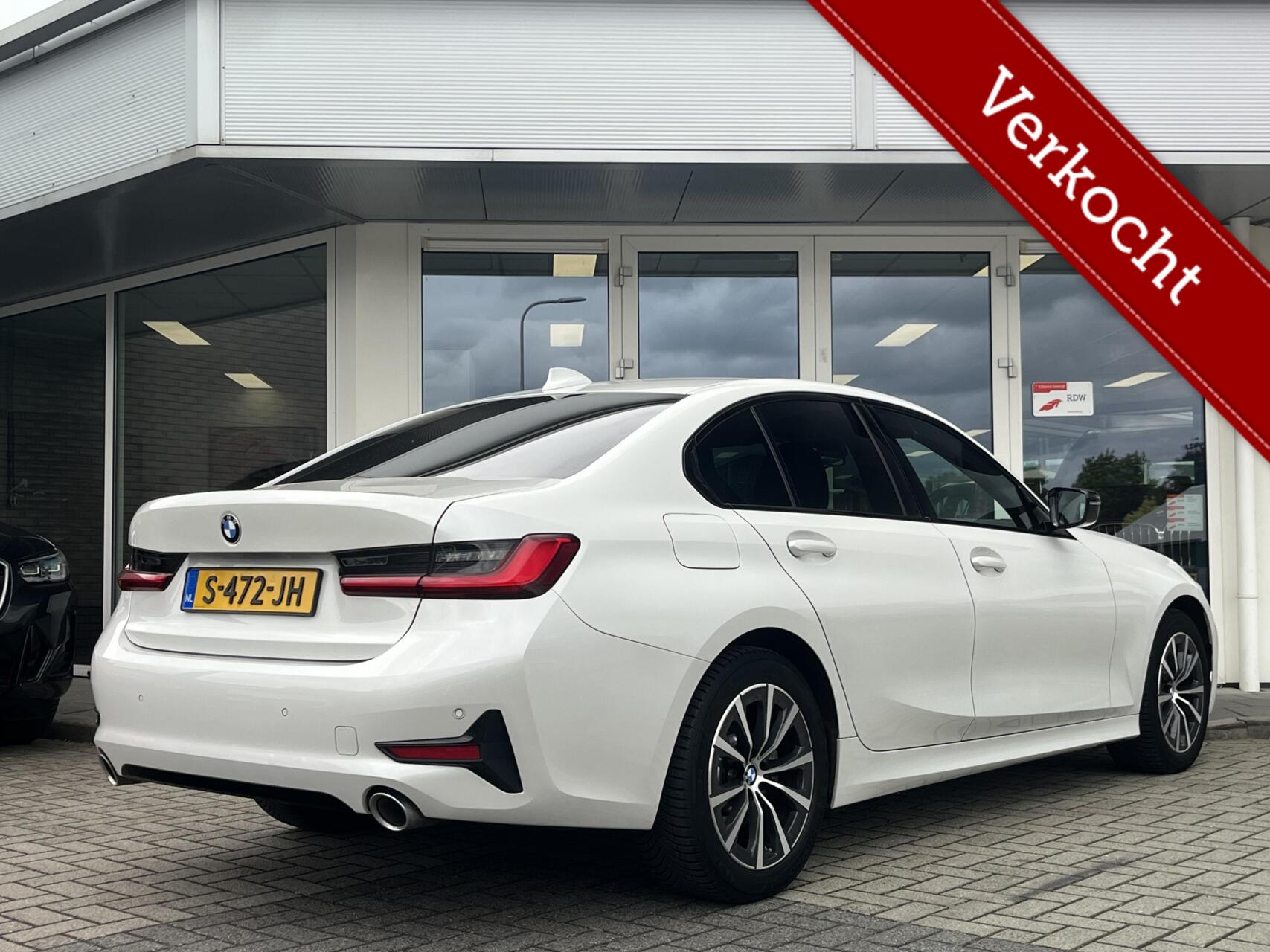 Foto van BMW 330e