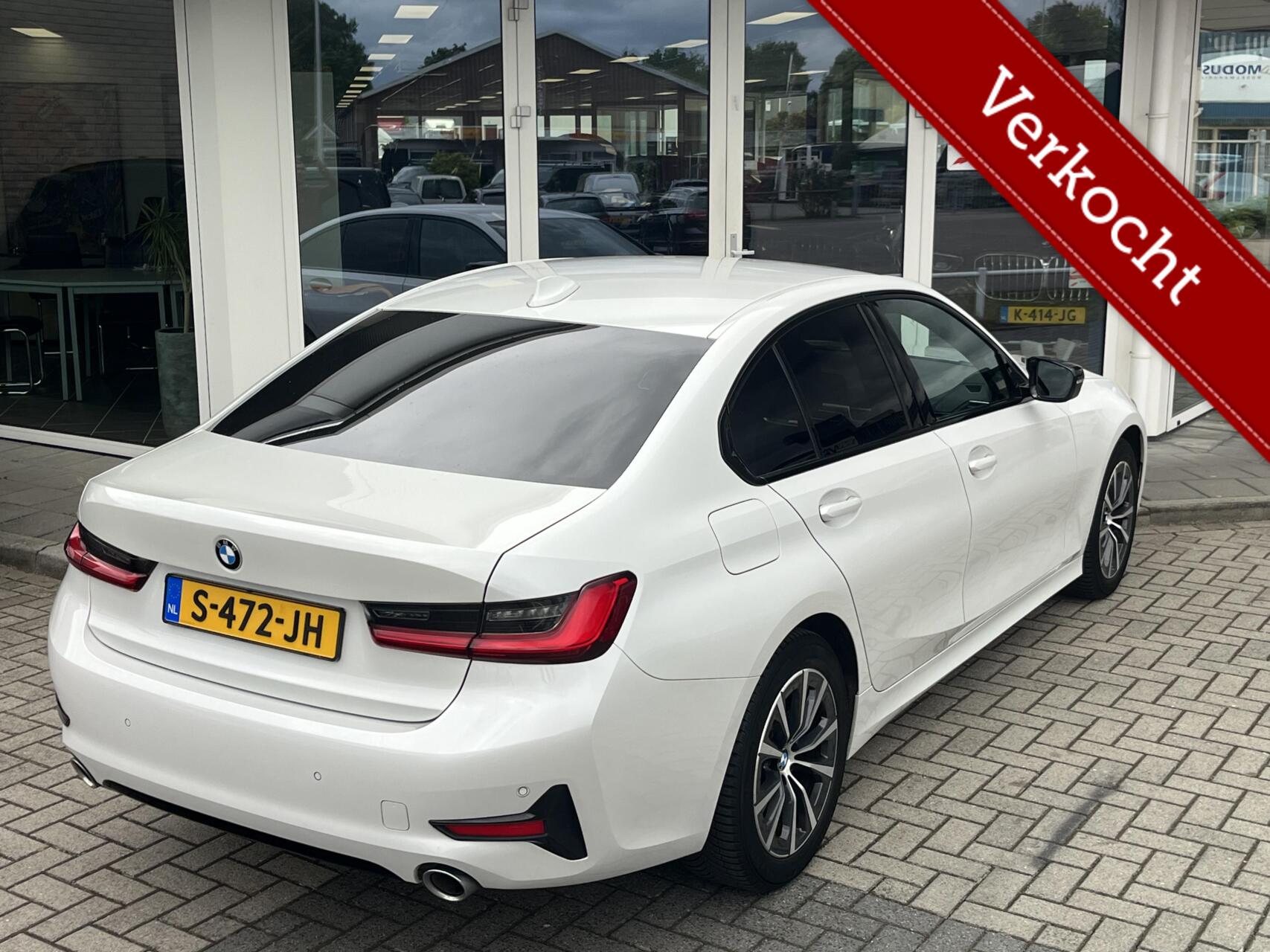 Foto van BMW 330e