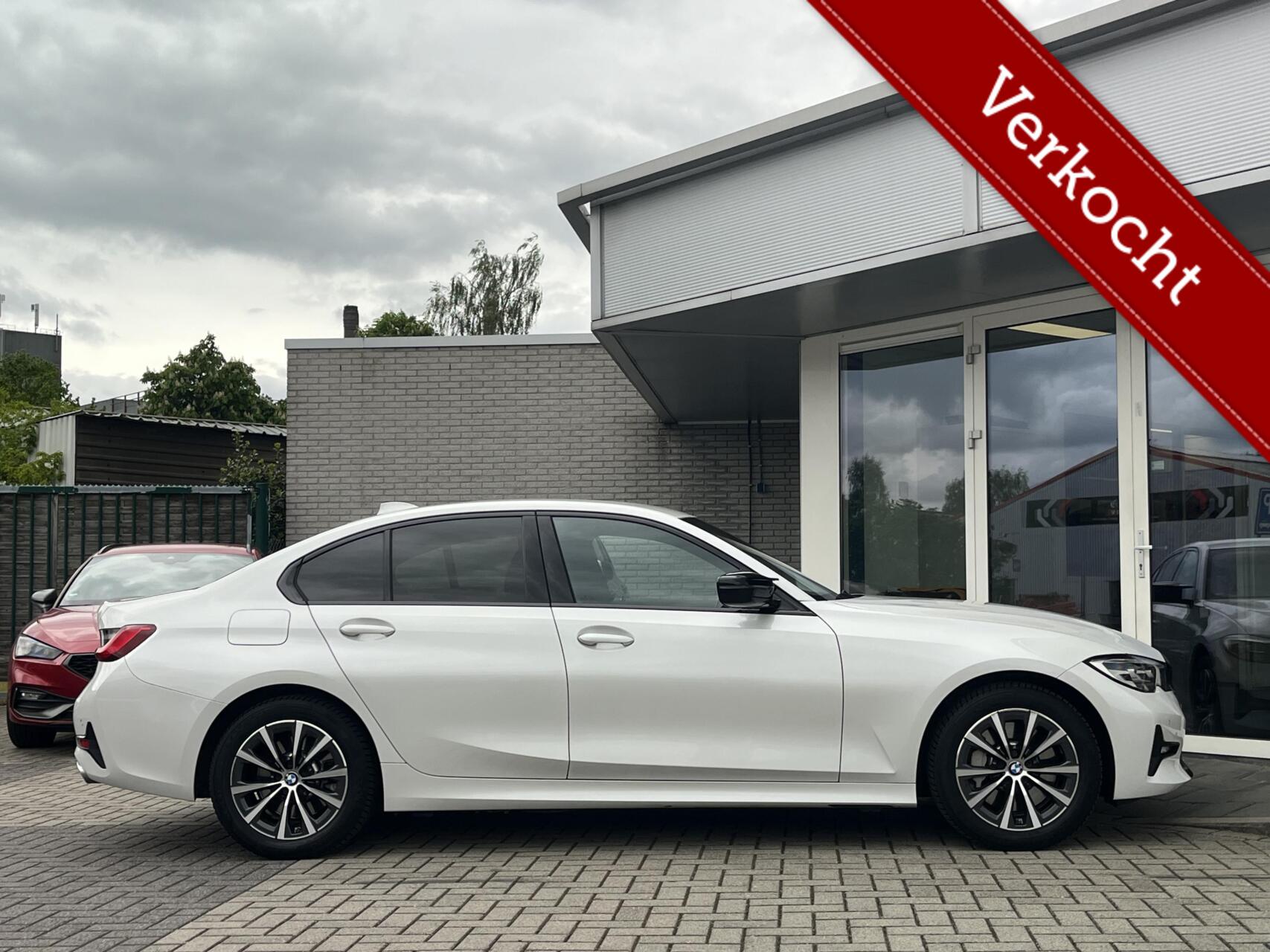 Foto van BMW 330e