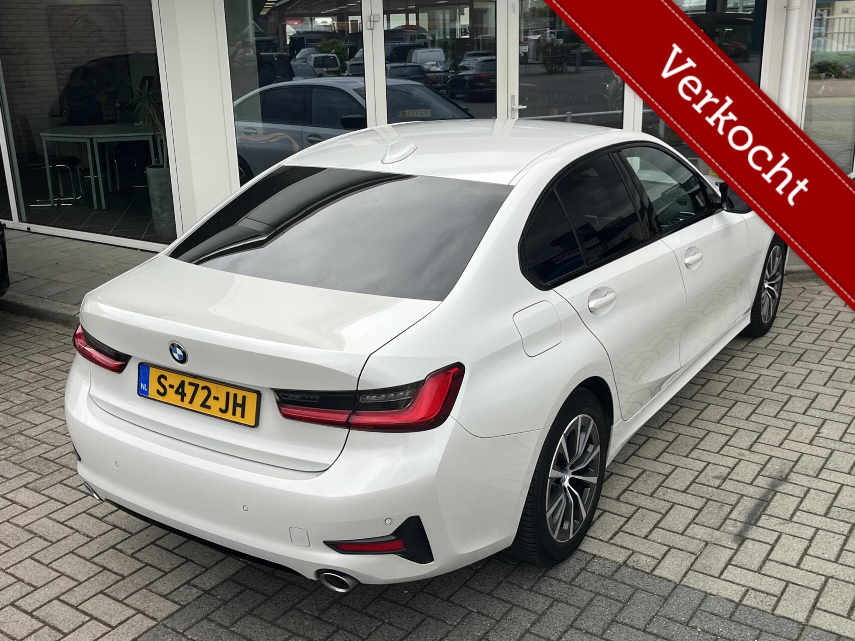 Foto van BMW 330e