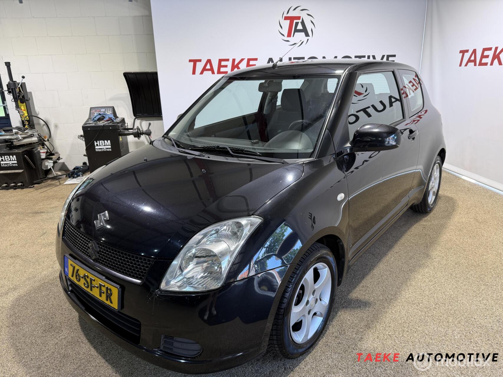 Foto van SUZUKI SWIFT