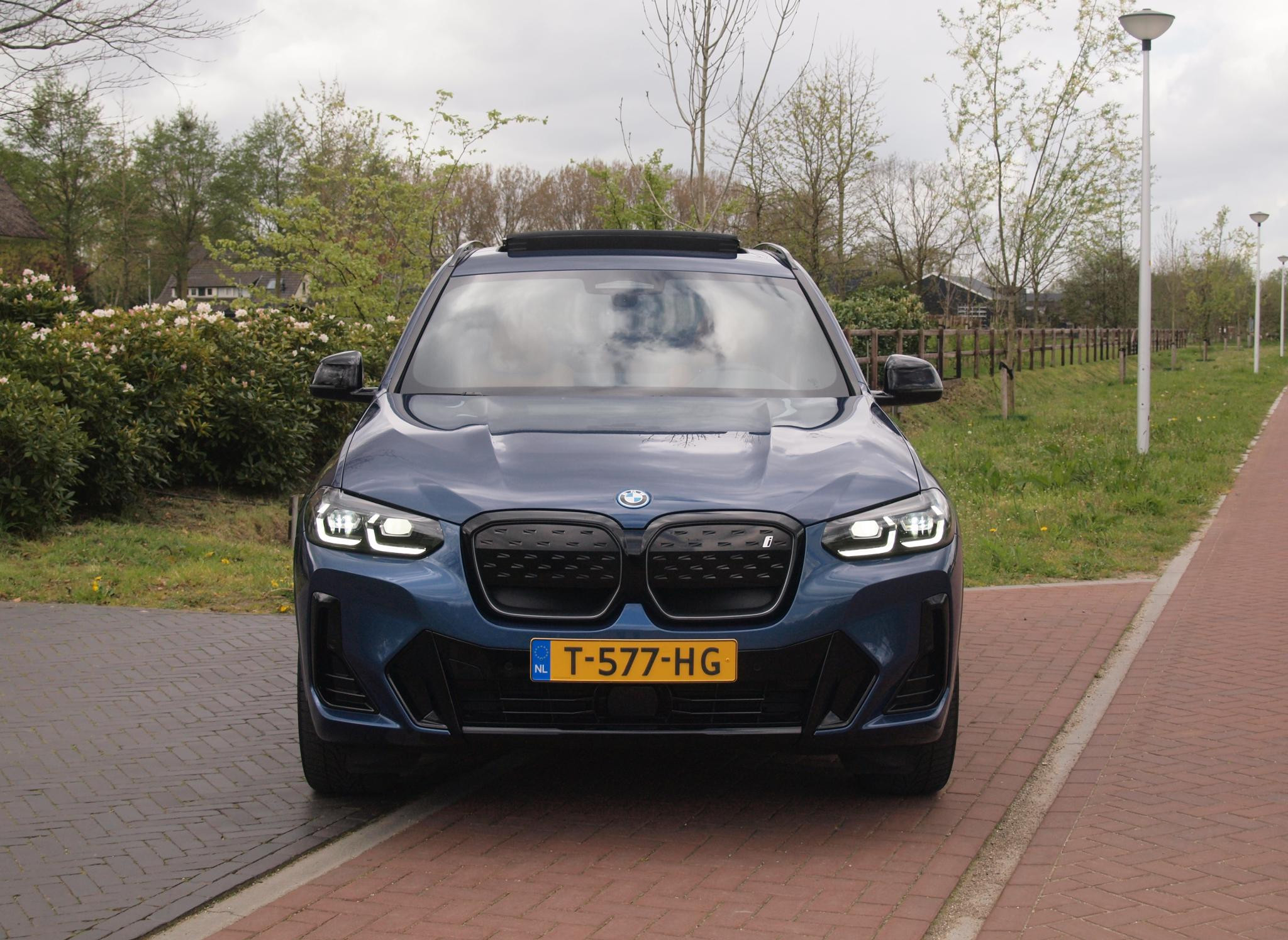 Foto van BMW Ix3