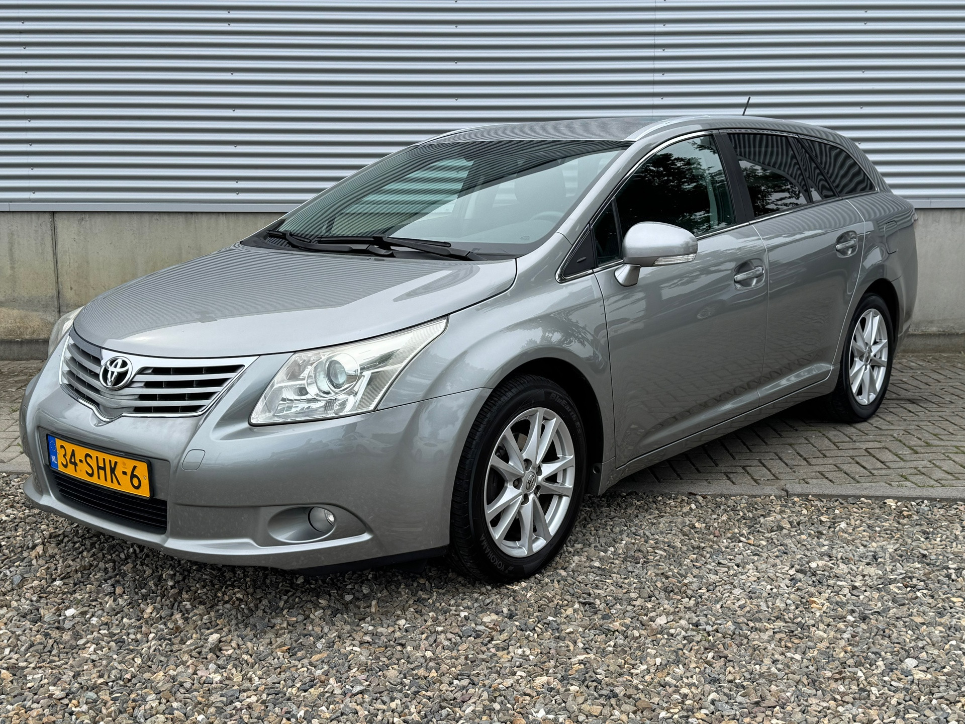 Foto van TOYOTA TOYOTA AVENSIS