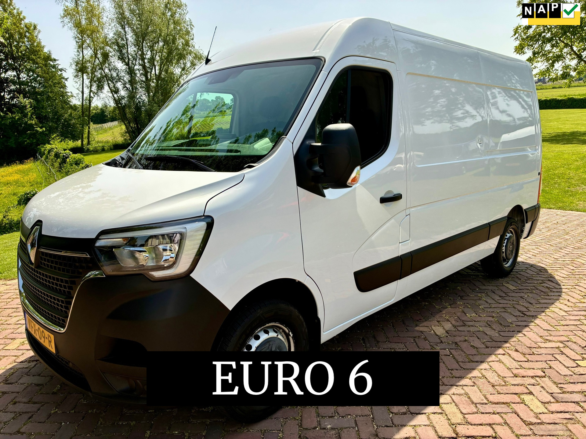 Foto van RENAULT MASTER