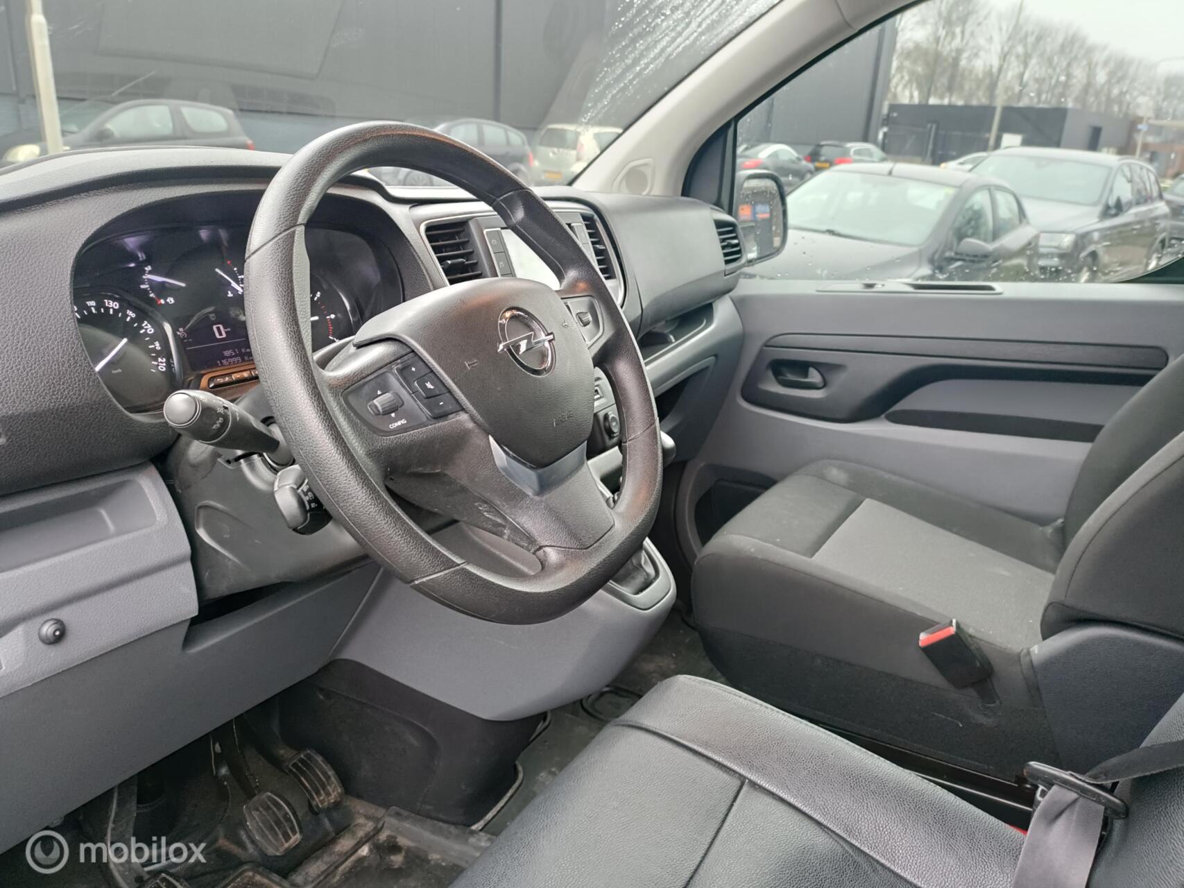Foto van Opel Vivaro