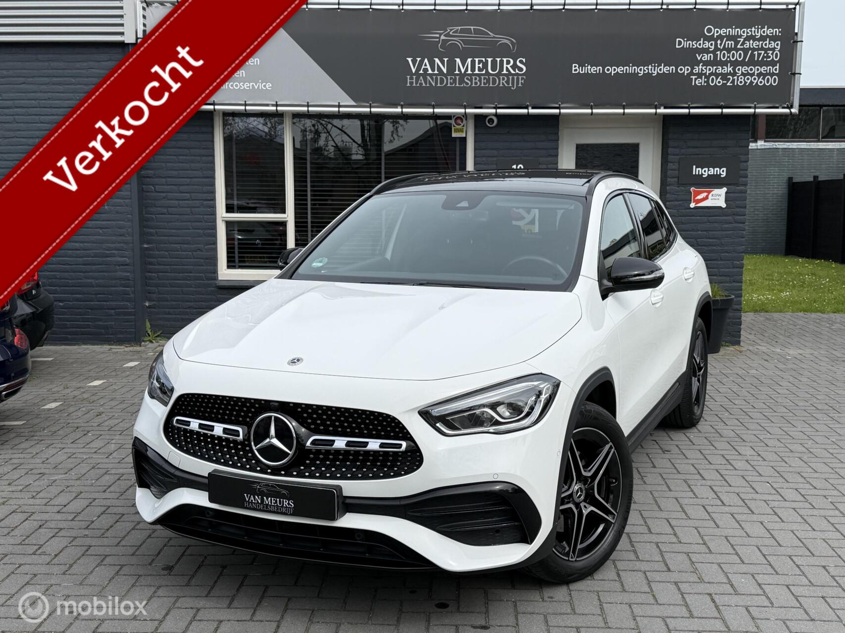 Mercedes-Benz Gla 250 E 250 e AMG Line, Night pakket, pano dak, ambienteverlichting, apk 03-2027 2022 - voorkant