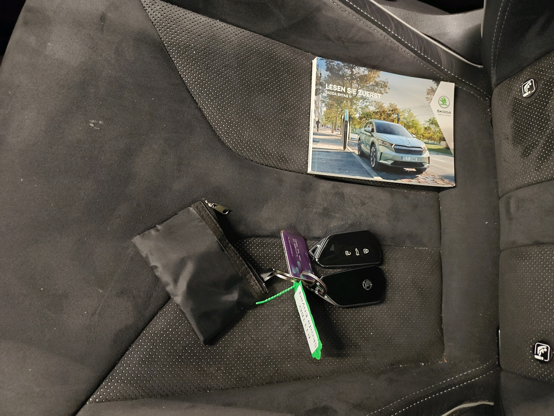 Foto van Skoda Enyaq 80