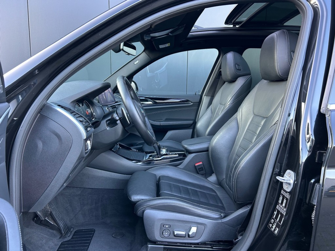 Foto van BMW X3 Xdrive20i