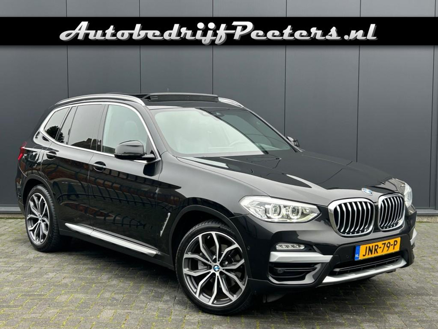 BMW X3 Xdrive20i xDrive20i Pano Leder HUD H/K Sportstoel Memory Sfeerlicht e.Trekhaak 2019 - voorkant