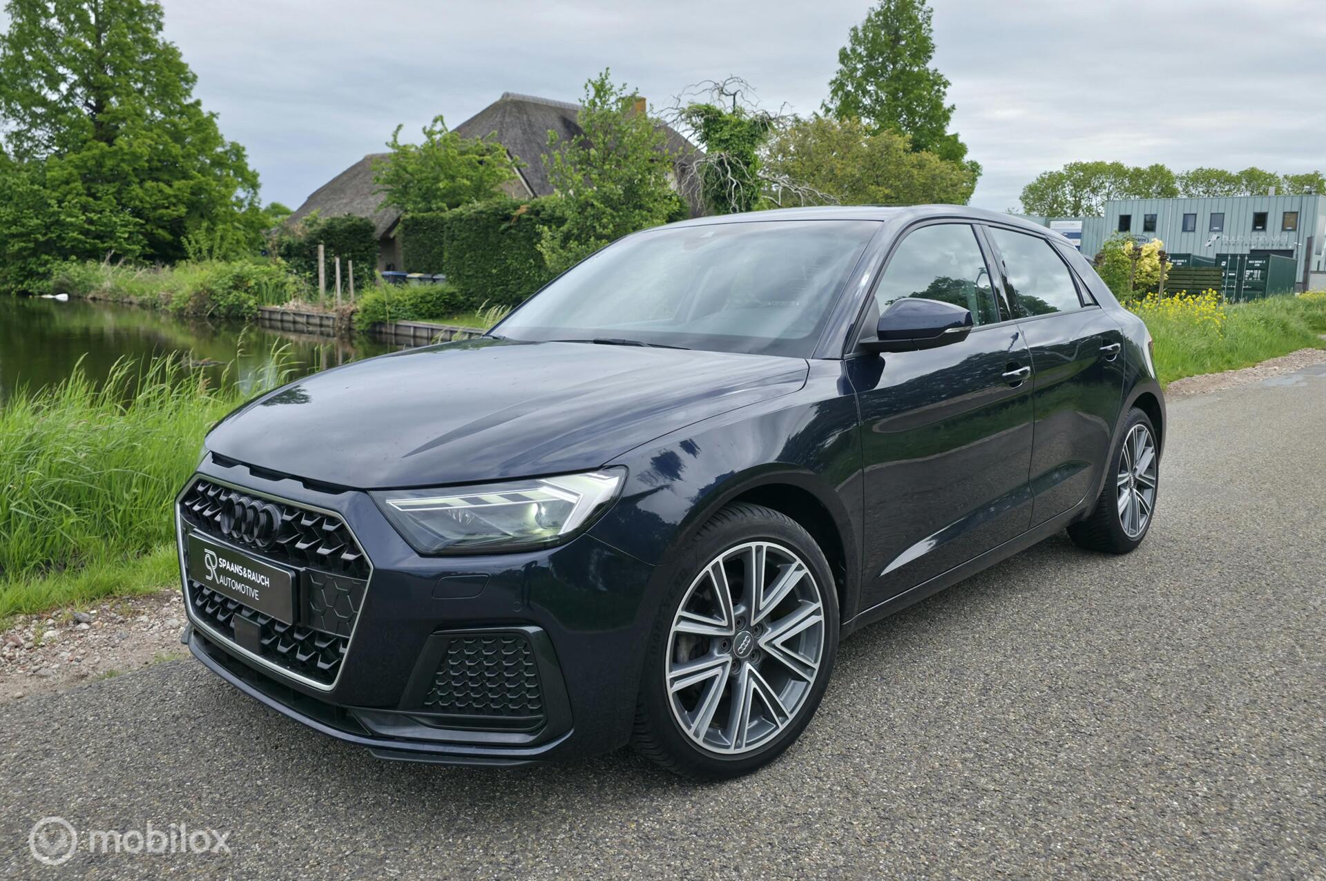 Audi A1 Sportback 30 TFSI / Carplay / Virtual / Navi 2019 - voorkant