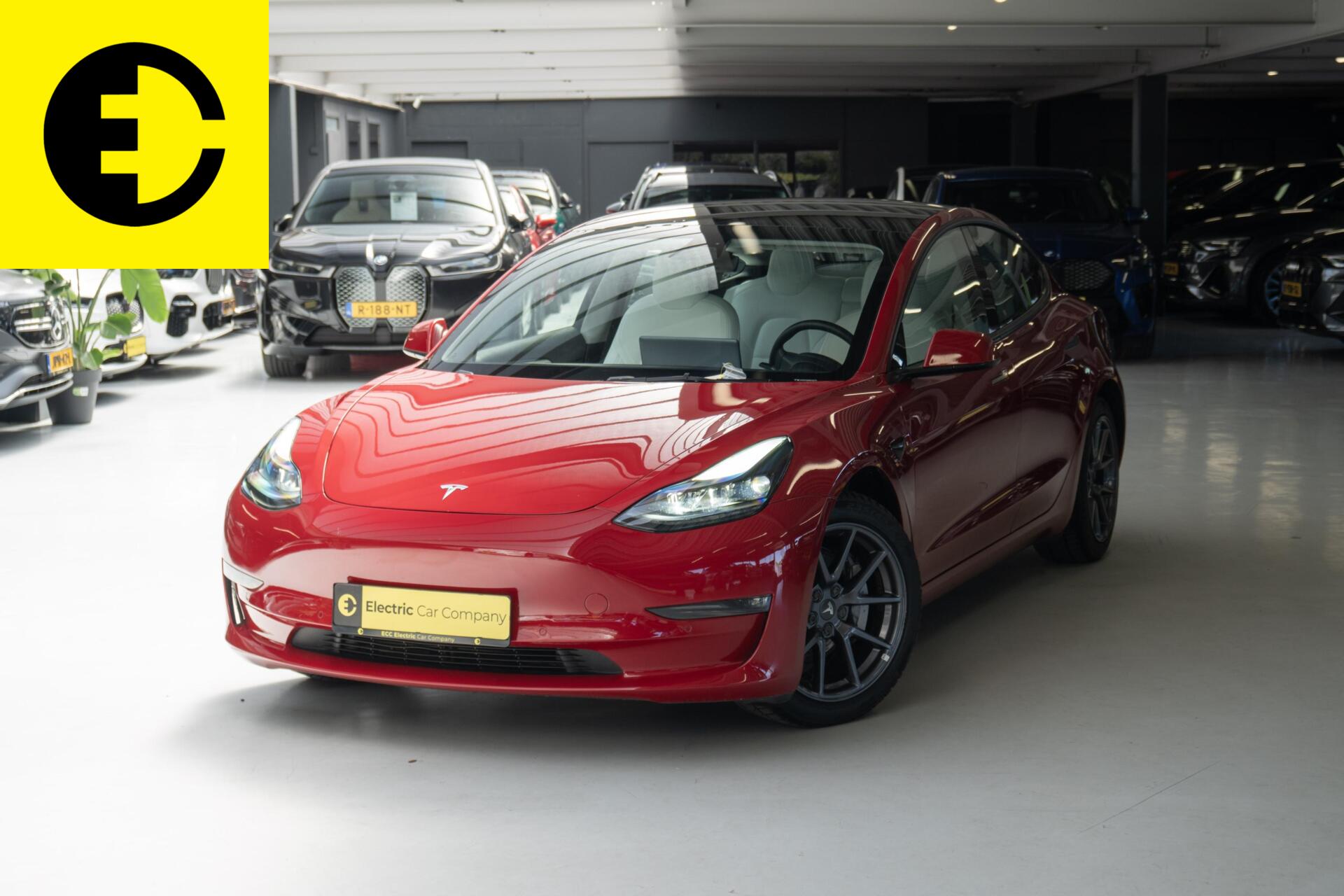 Tesla Model 3 Long Range | SOH 90,8% | Dual Motor | AWD | AutoPilot | Incl. BTW 2021 - voorkant