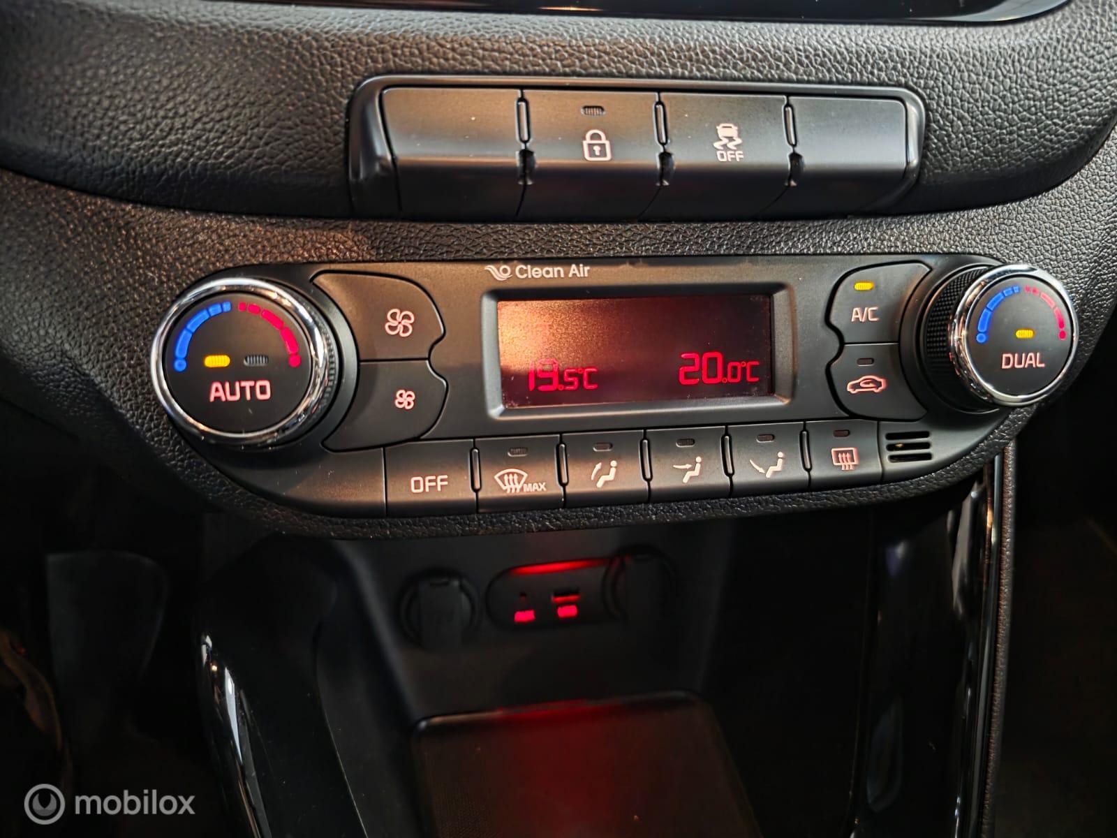 Foto van Kia Cee D