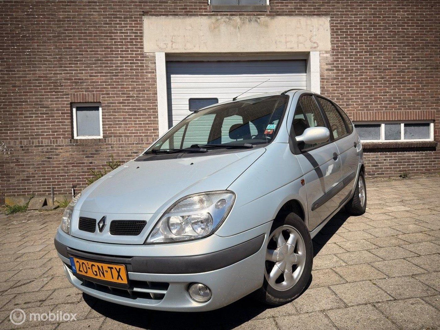 Foto van RENAULT MEGANE SCENIC