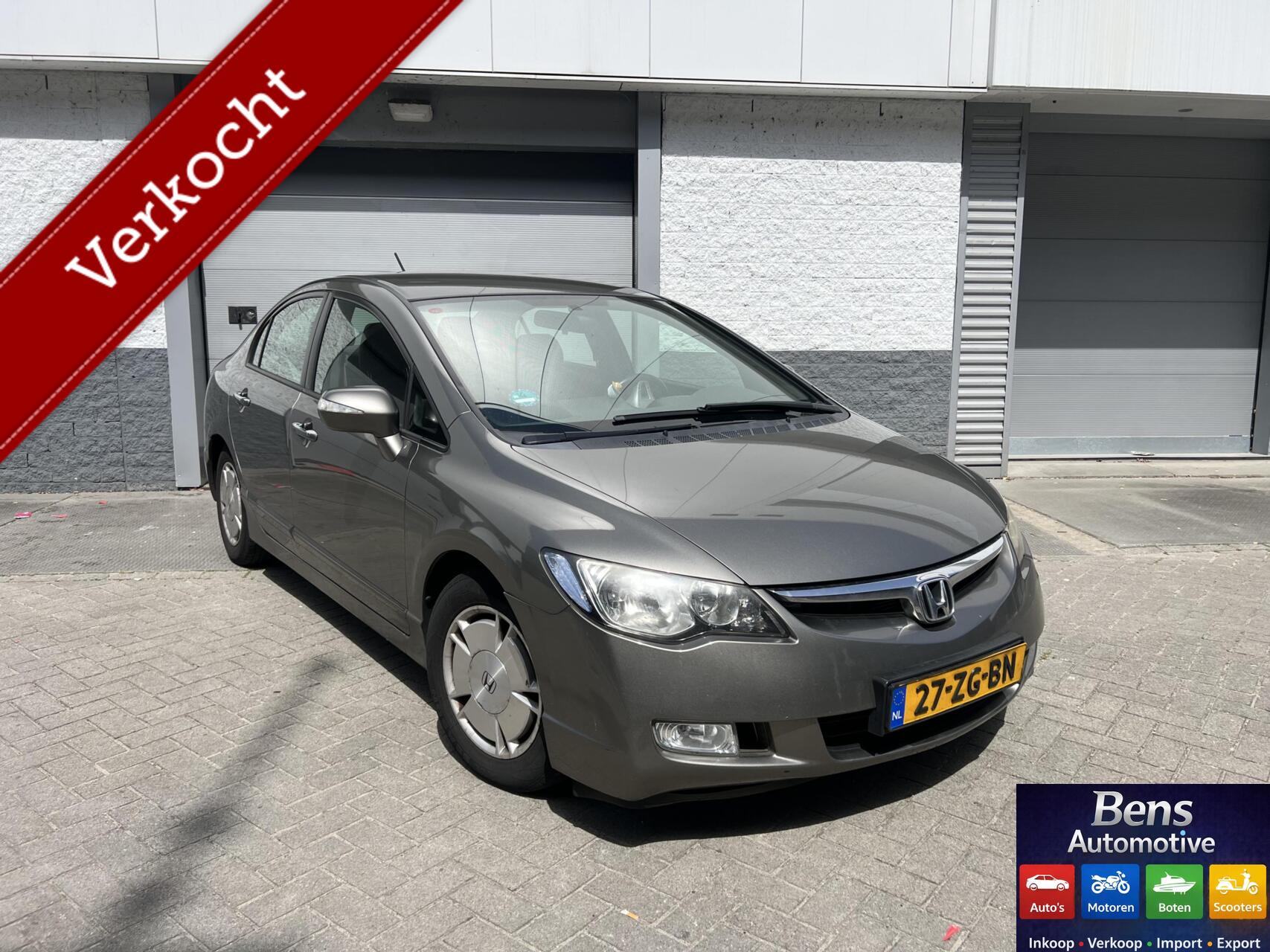 Foto van HONDA CIVIC 4DR HYBRID