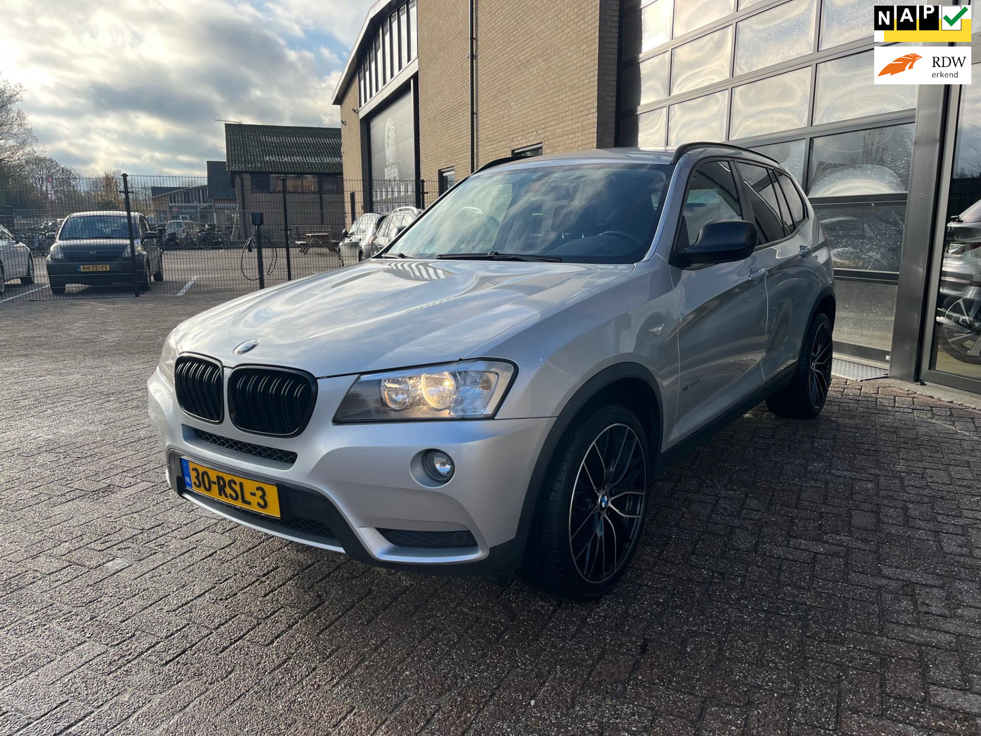 Foto van BMW X3 XDRIVE28I