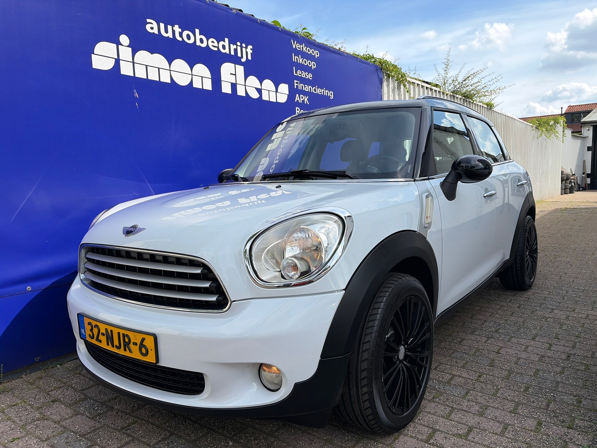 Foto van MINI COOPER COUNTRYMAN