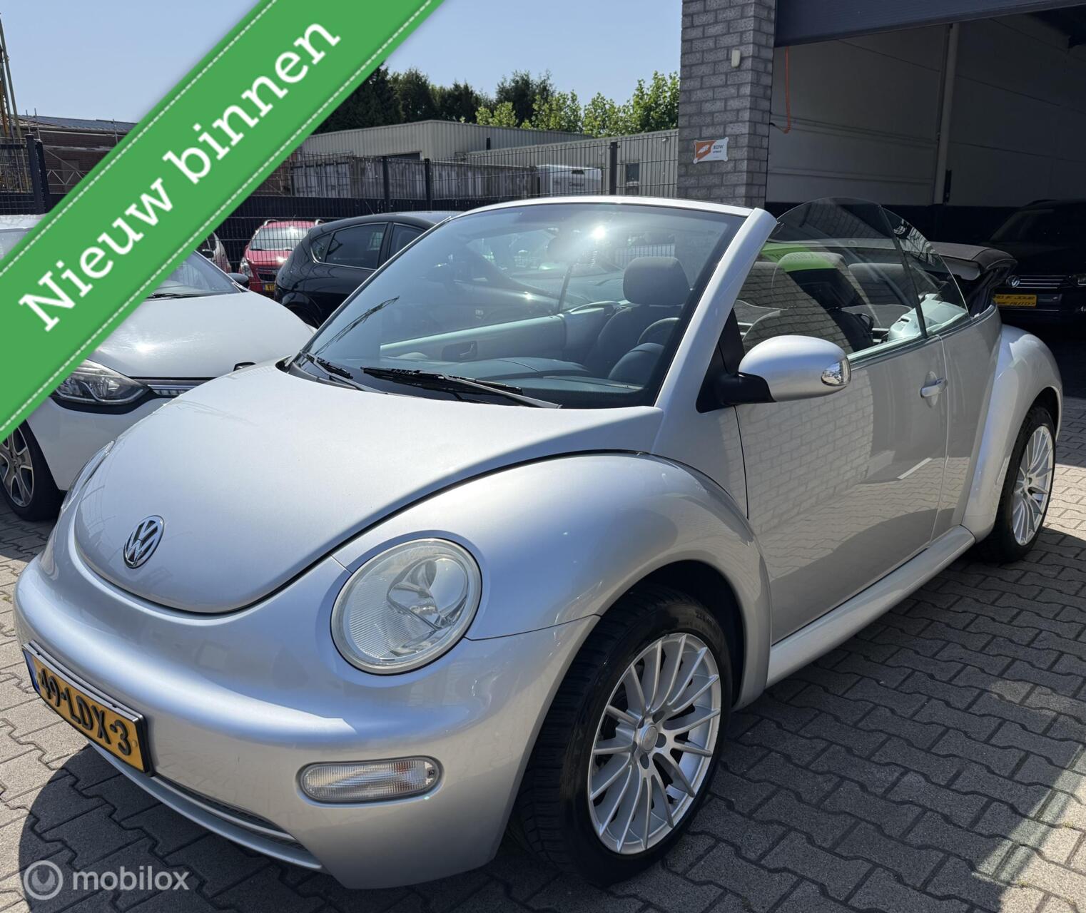 Foto van VOLKSWAGEN NEW BEETLE CABRIOLET