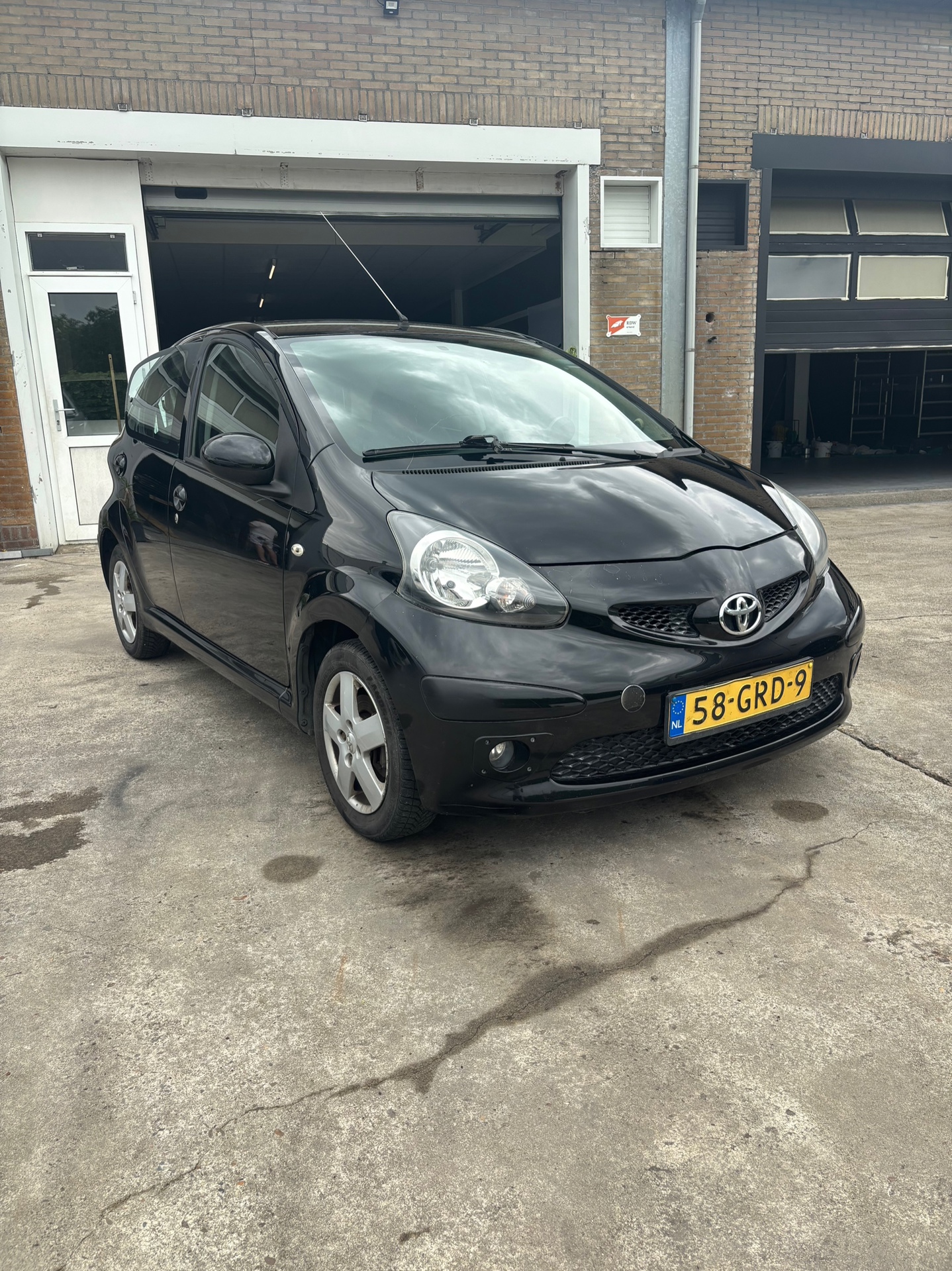 Toyota Toyota Aygo 1.0-12V Sport 2008 - voorkant