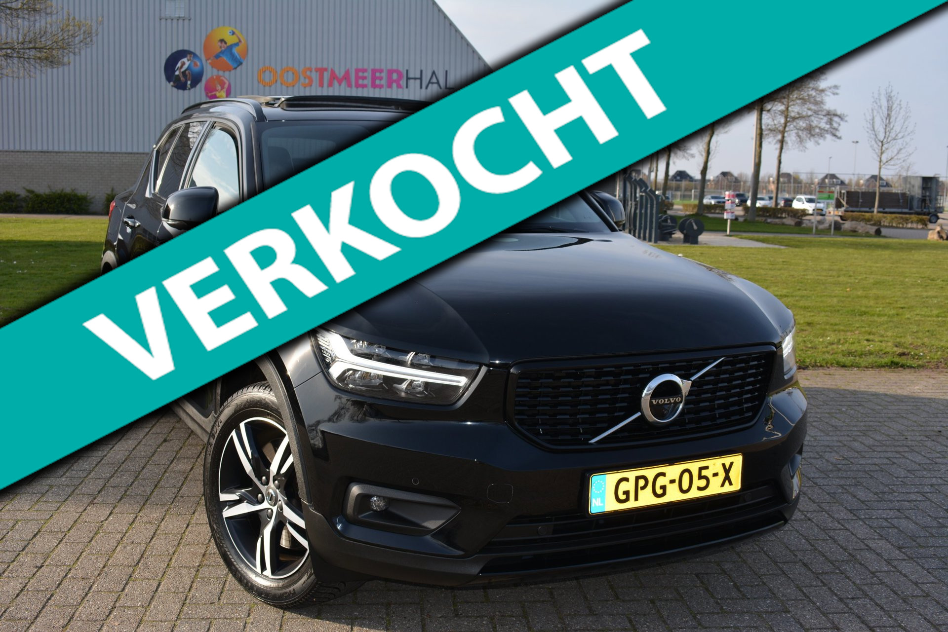Volvo XC40 1.5 T5 Recharge R-Design,360CAM,PANO,TREKHAAK,H.KARDON,KEYLESSGO 2020 - voorkant