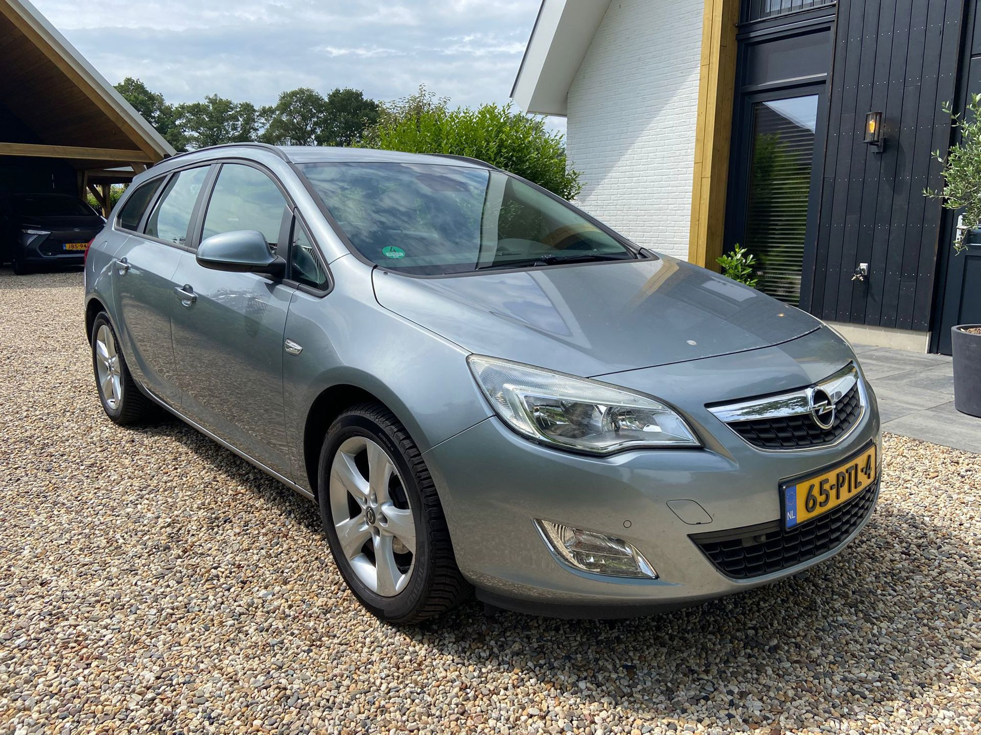 Foto van OPEL ASTRA SPORTS TOURER