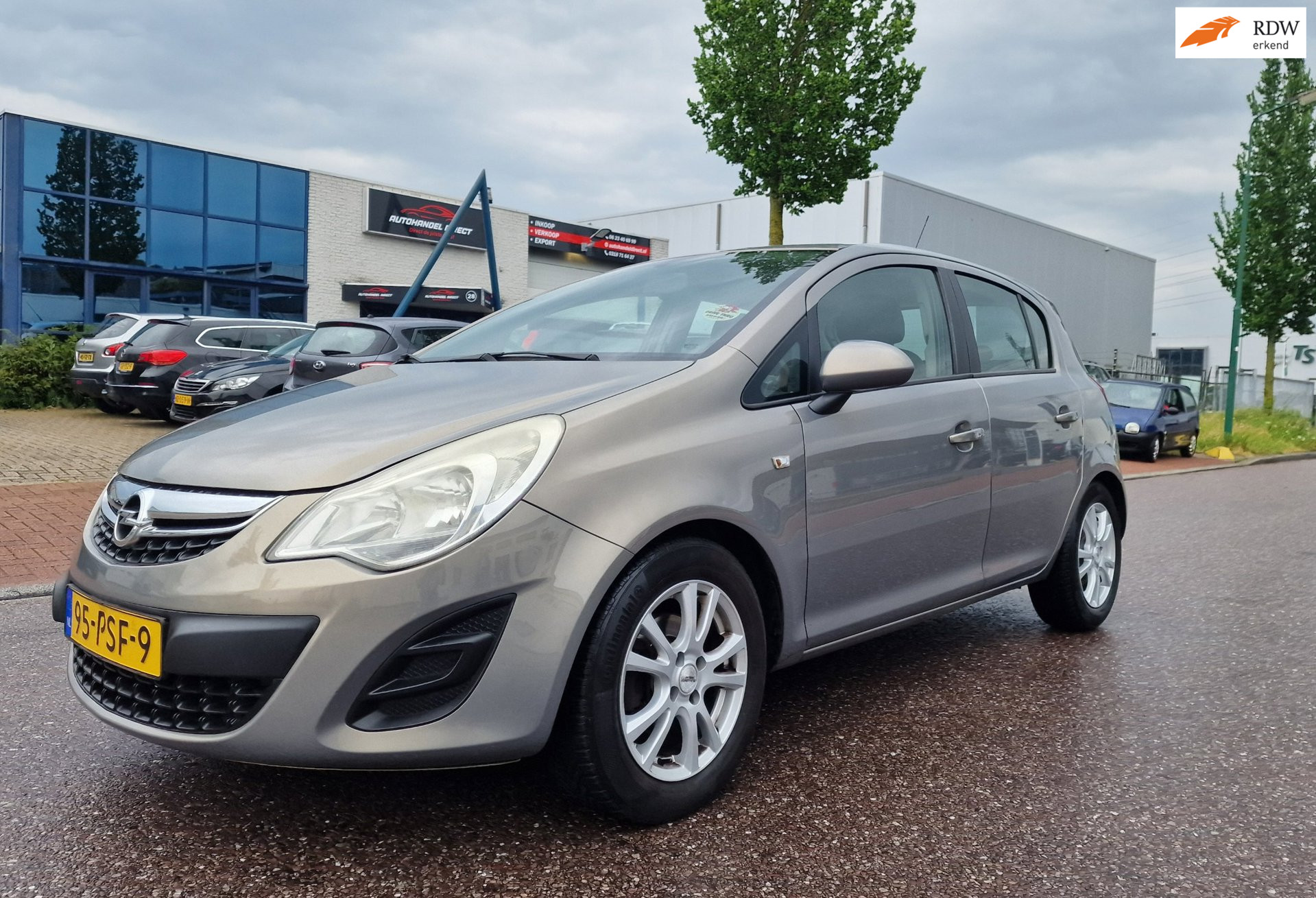 Opel Corsa 1.3 CDTi EcoFlex S/S Edition AIRCO 2 X SLEUTELS BOEKJES 2011 - voorkant