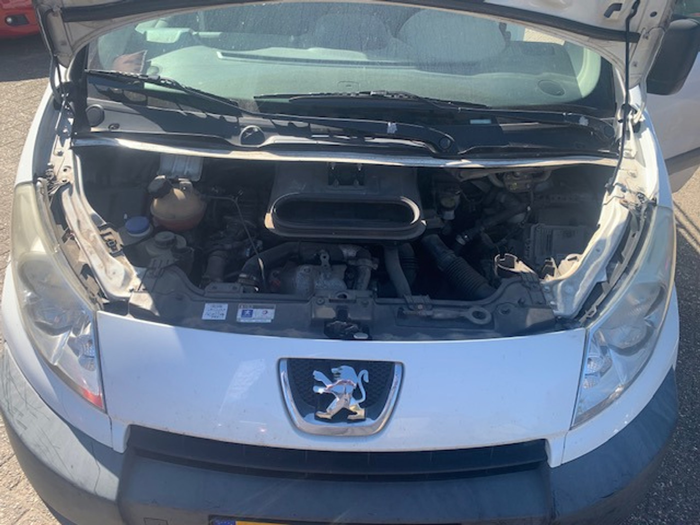 Foto van Peugeot Expert 227 L1h1 1.6hdi 16v-90