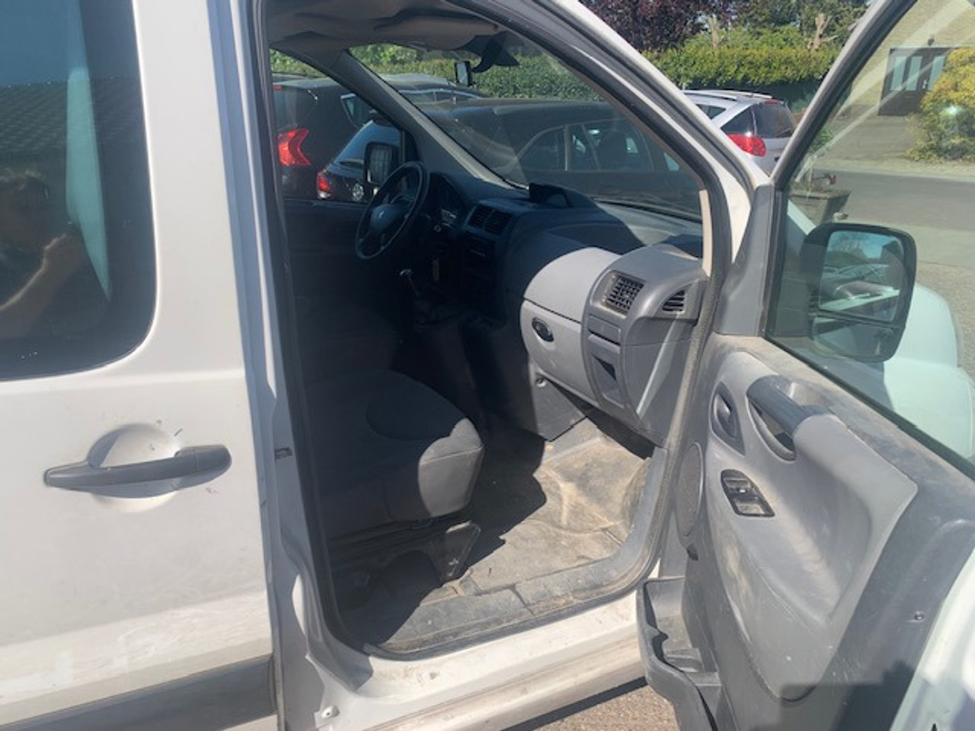 Foto van Peugeot Expert 227 L1h1 1.6hdi 16v-90