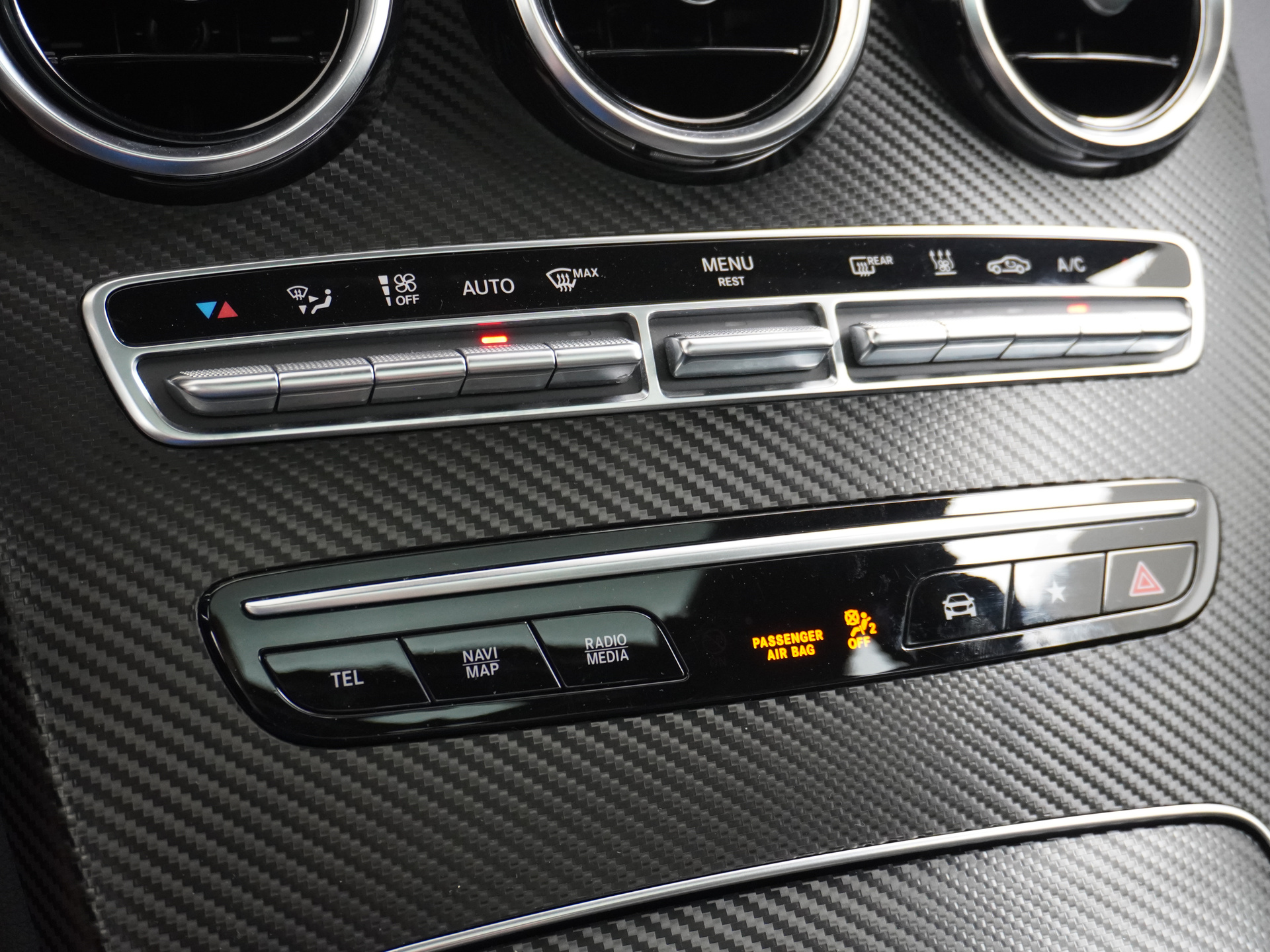 Foto van Mercedes-Benz GLC 300 E 4Matic