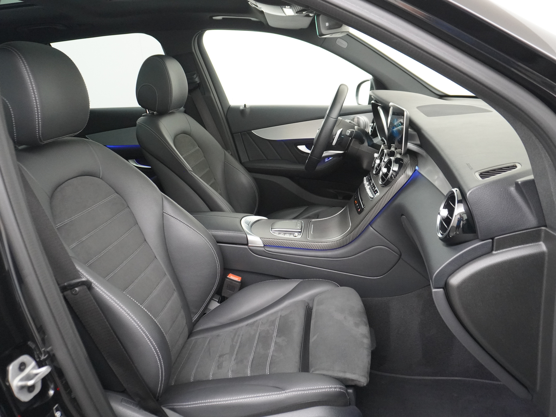 Foto van Mercedes-Benz GLC 300 E 4Matic