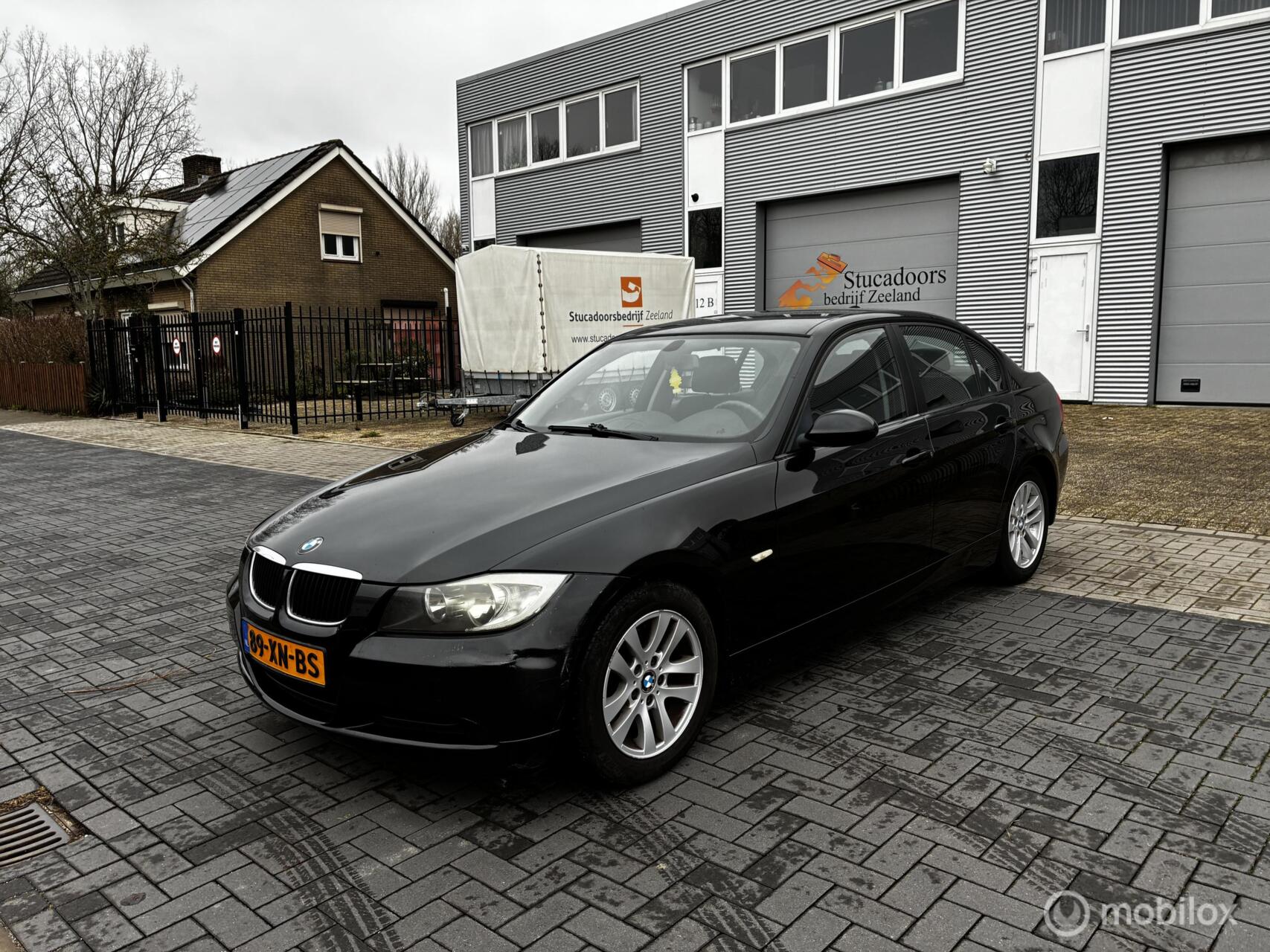 Foto van BMW 3ER REIHE
