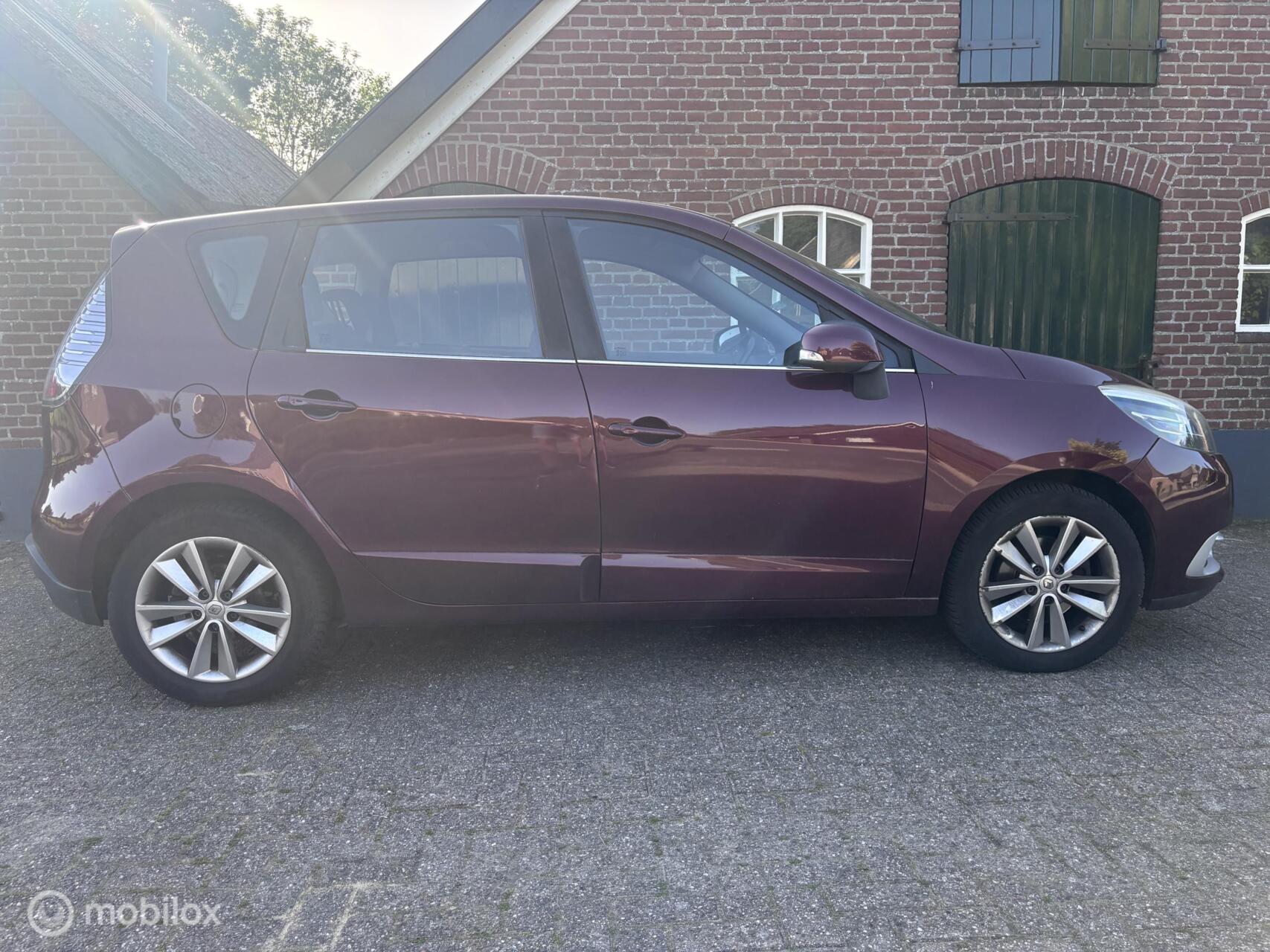 Foto van Renault Megane Scenic