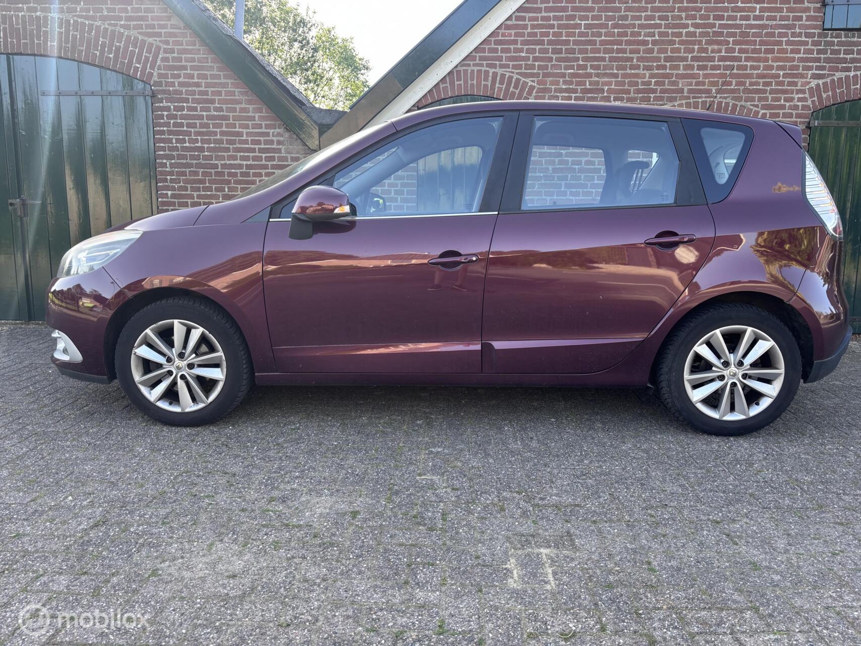 Foto van Renault Megane Scenic