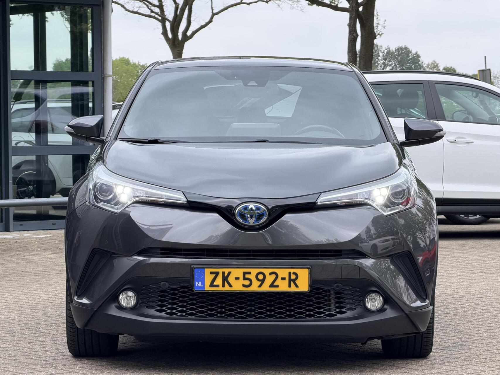 Foto van Toyota Toyota C-hr