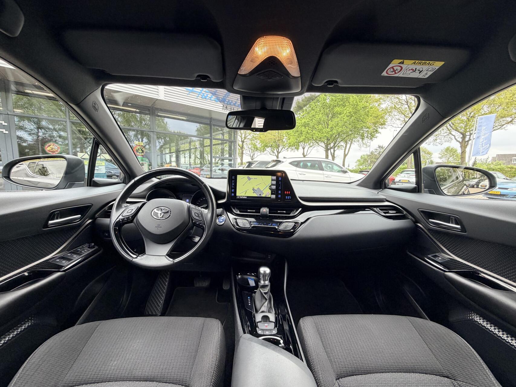 Foto van Toyota Toyota C-hr