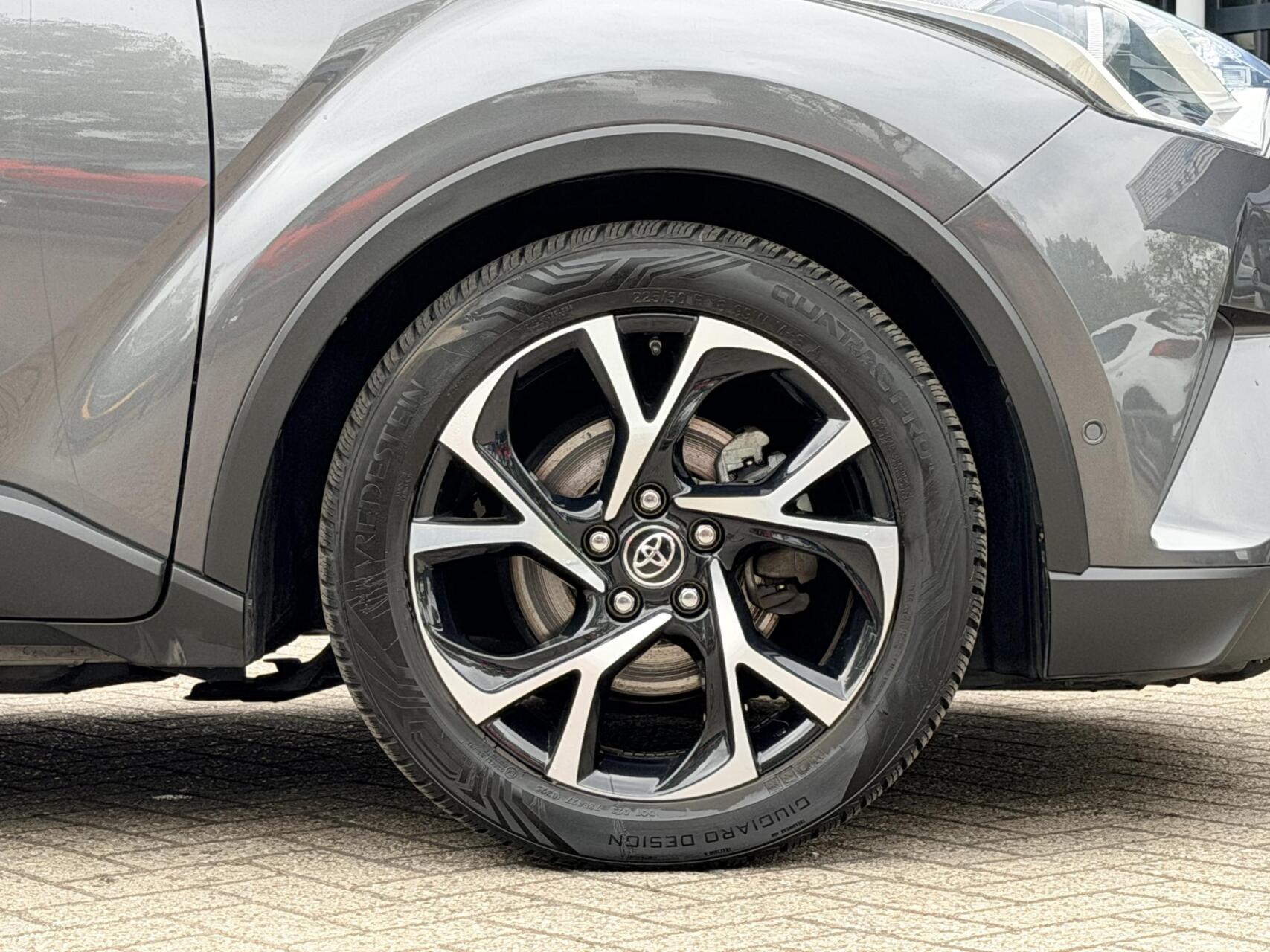 Foto van Toyota Toyota C-hr