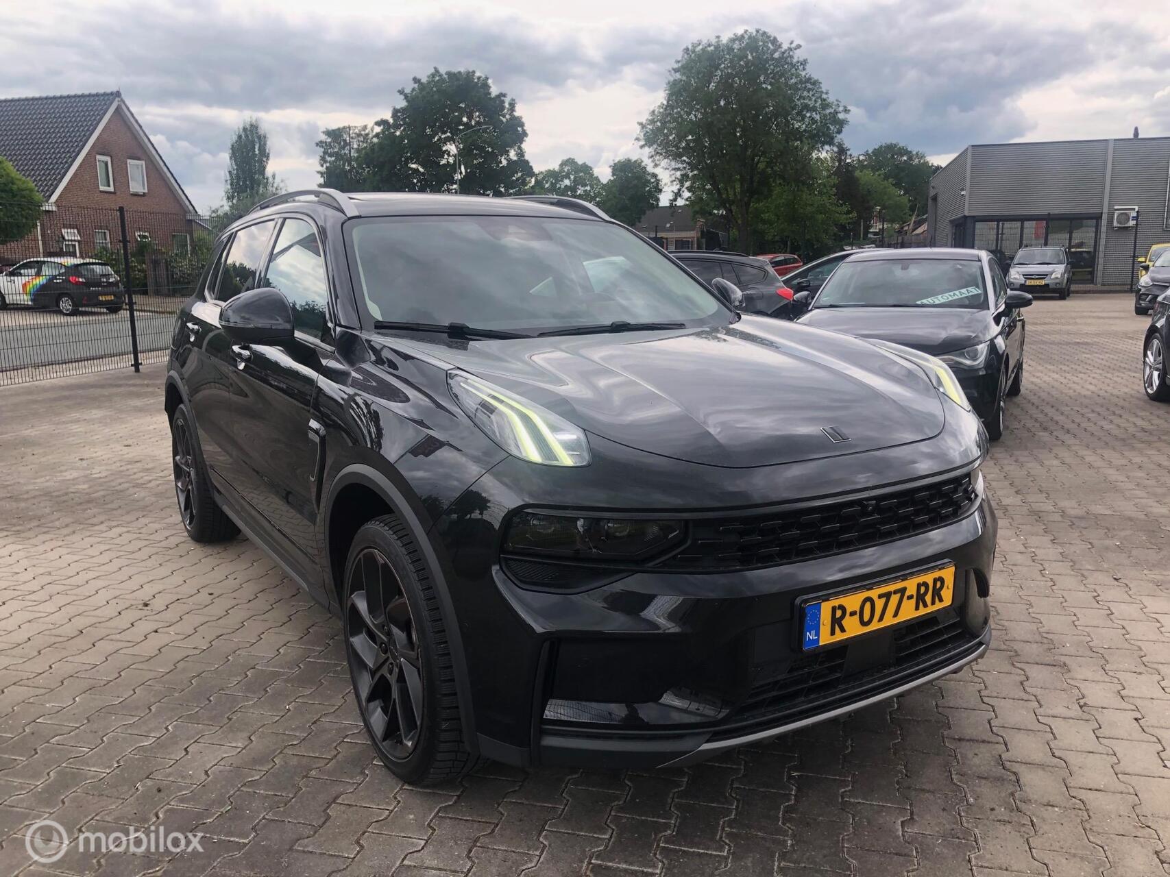 Foto van Lynk&co LYNK & Co 01