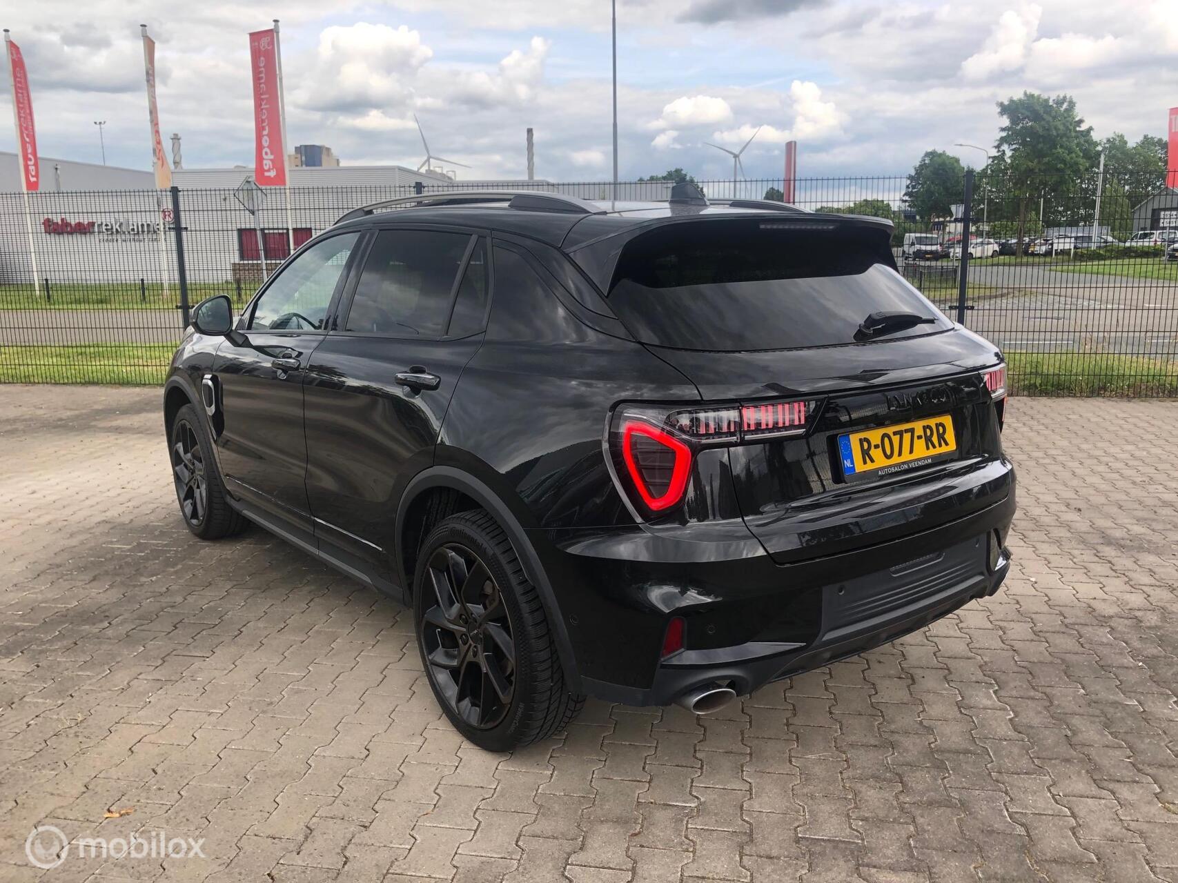 Foto van Lynk&co LYNK & Co 01