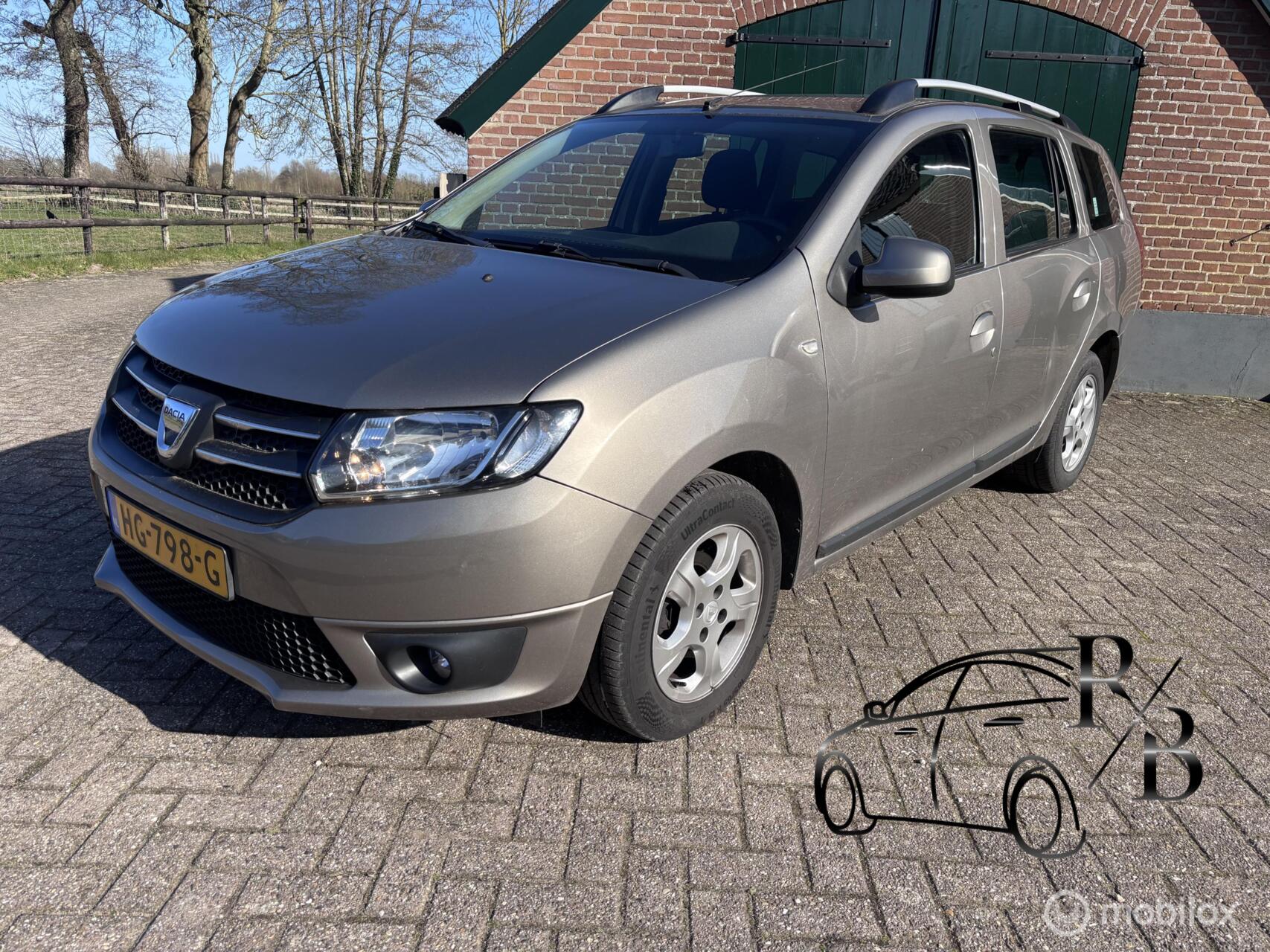 Dacia Logan 0.9 TCe Prestige NAVIGATIE CRUISE CONTROL AIRCO 2015 - voorkant