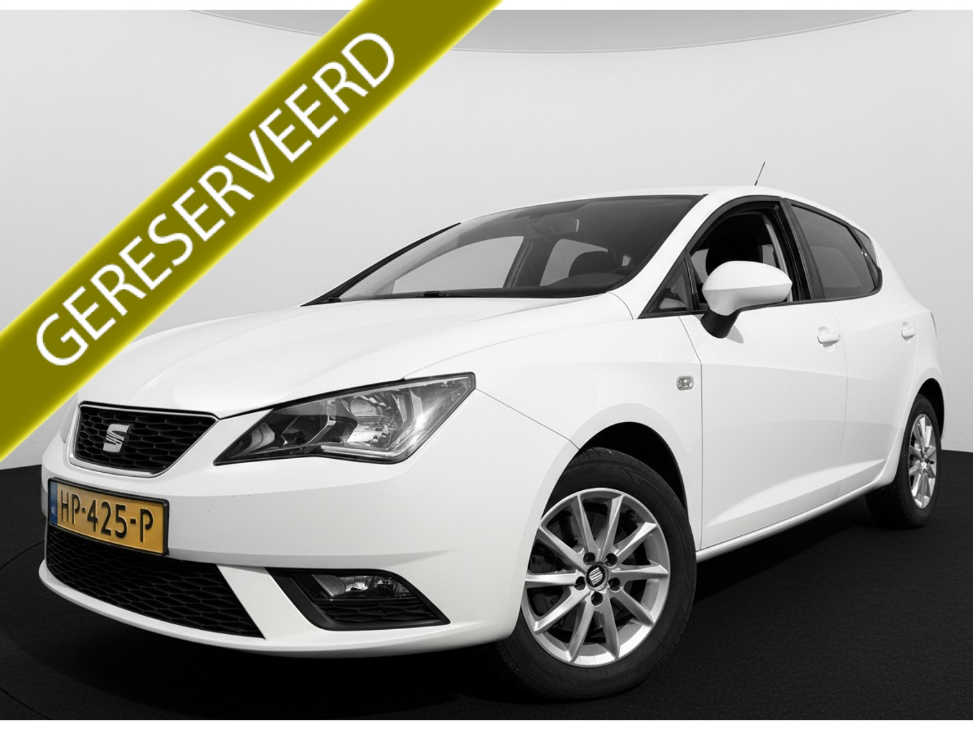 Seat Ibiza TSI 110PK DSG STYLE CONNECT NAVI 2015 - voorkant
