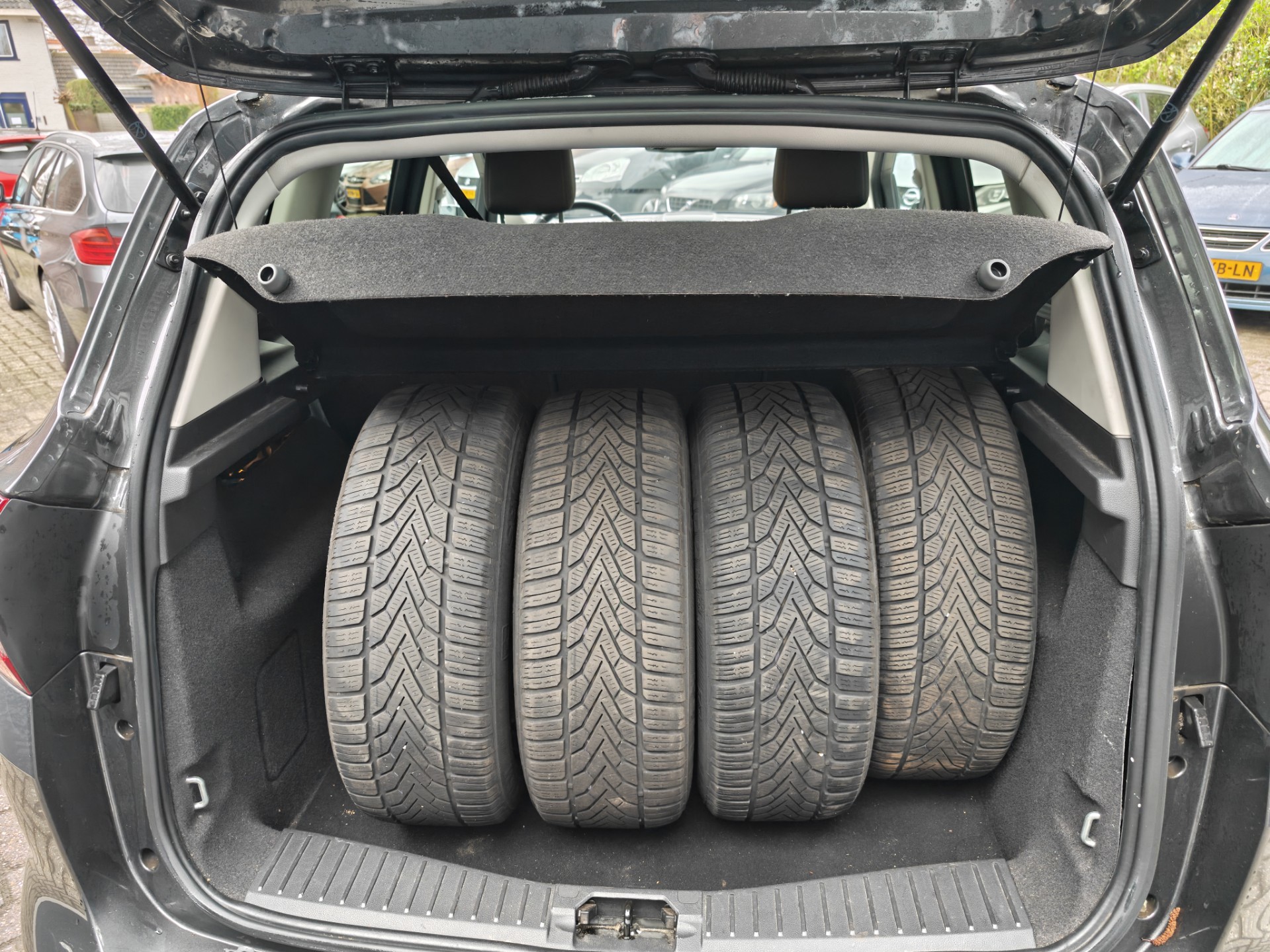 Foto van Ford C-max