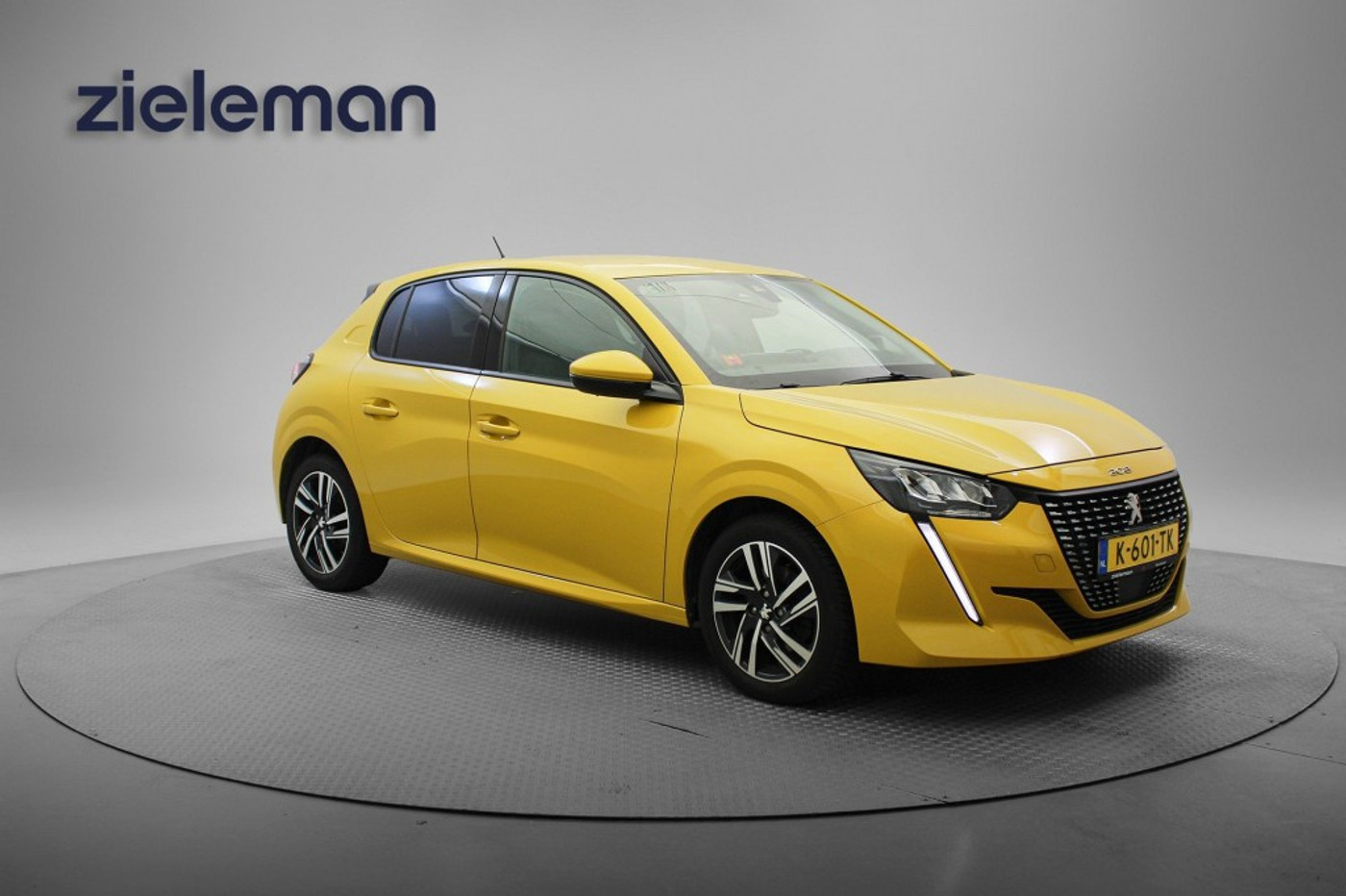 Peugeot 208 1.2 PureTech 100 Allure - Digitaal Cockpit, Carplay, Camera, Half Leer 2021 - voorkant