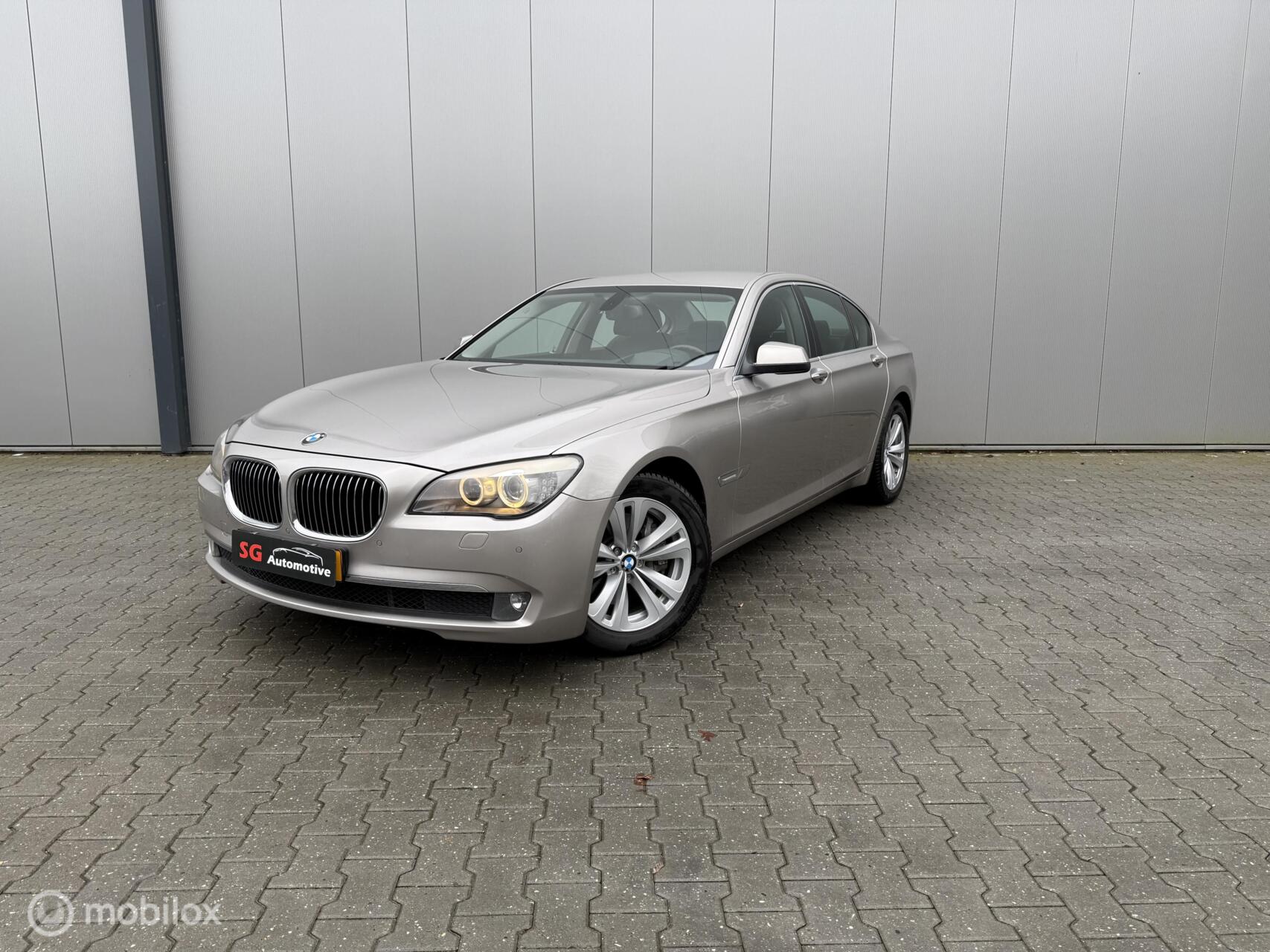BMW 7er Reihe 730d zeer luxe uitvoering 2009 - voorkant