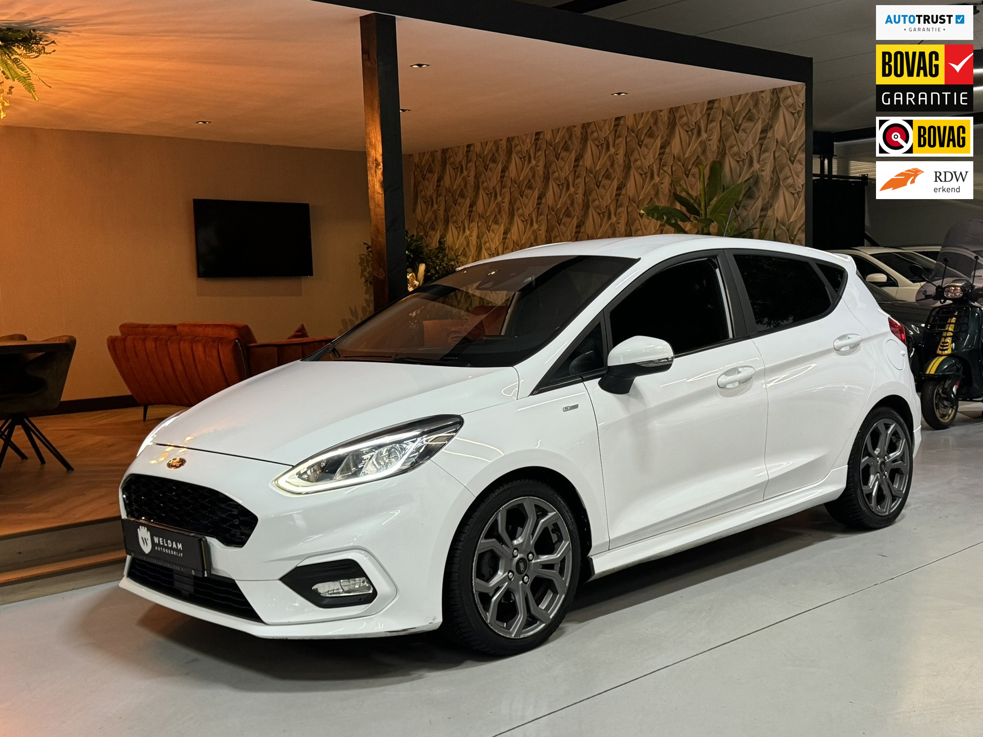 Ford Fiesta 1.0 EcoBoost St Line Garantie Carplay StoelVW Cruise Navi Clima Led Lane Dab Rijklaar 2018 - voorkant