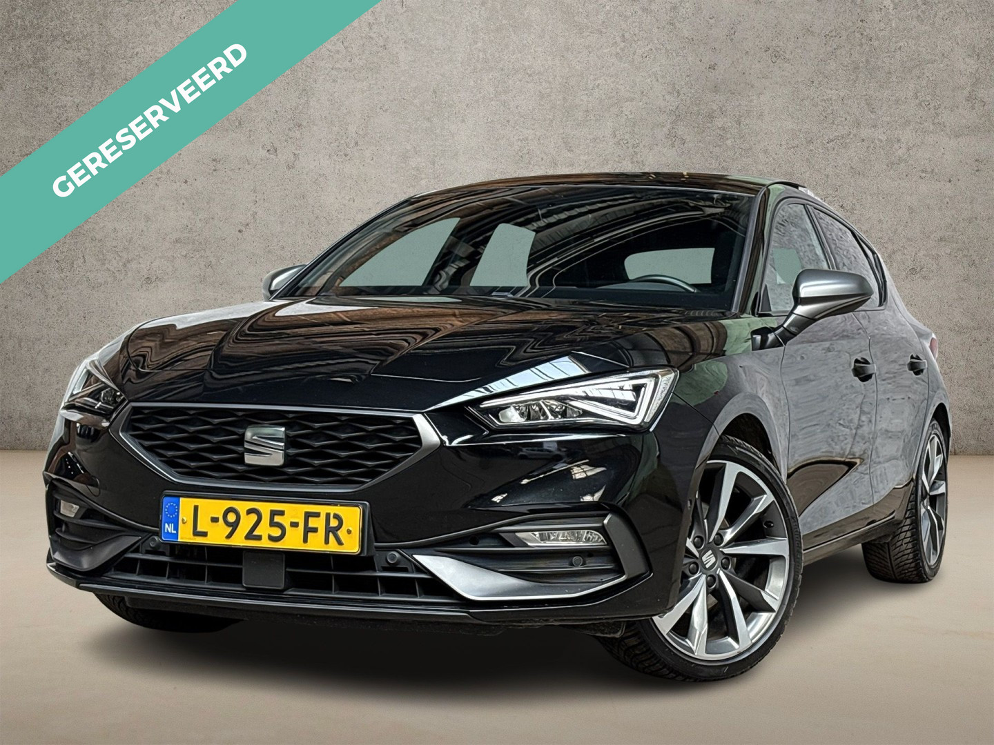 Seat Leon 1.5 eTSI FR Sport 2021 - voorkant