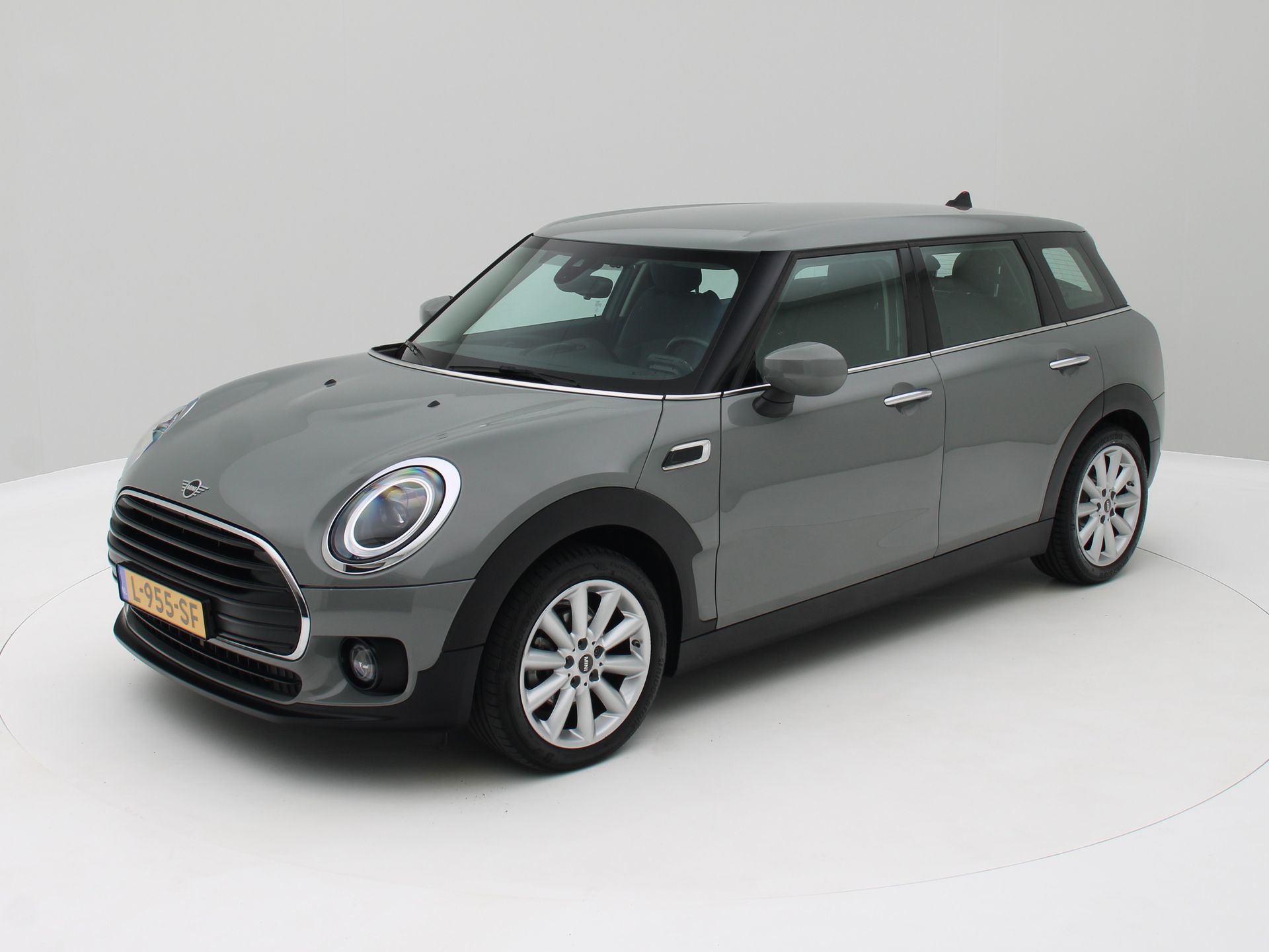 Foto van MINI CLUBMAN ONE