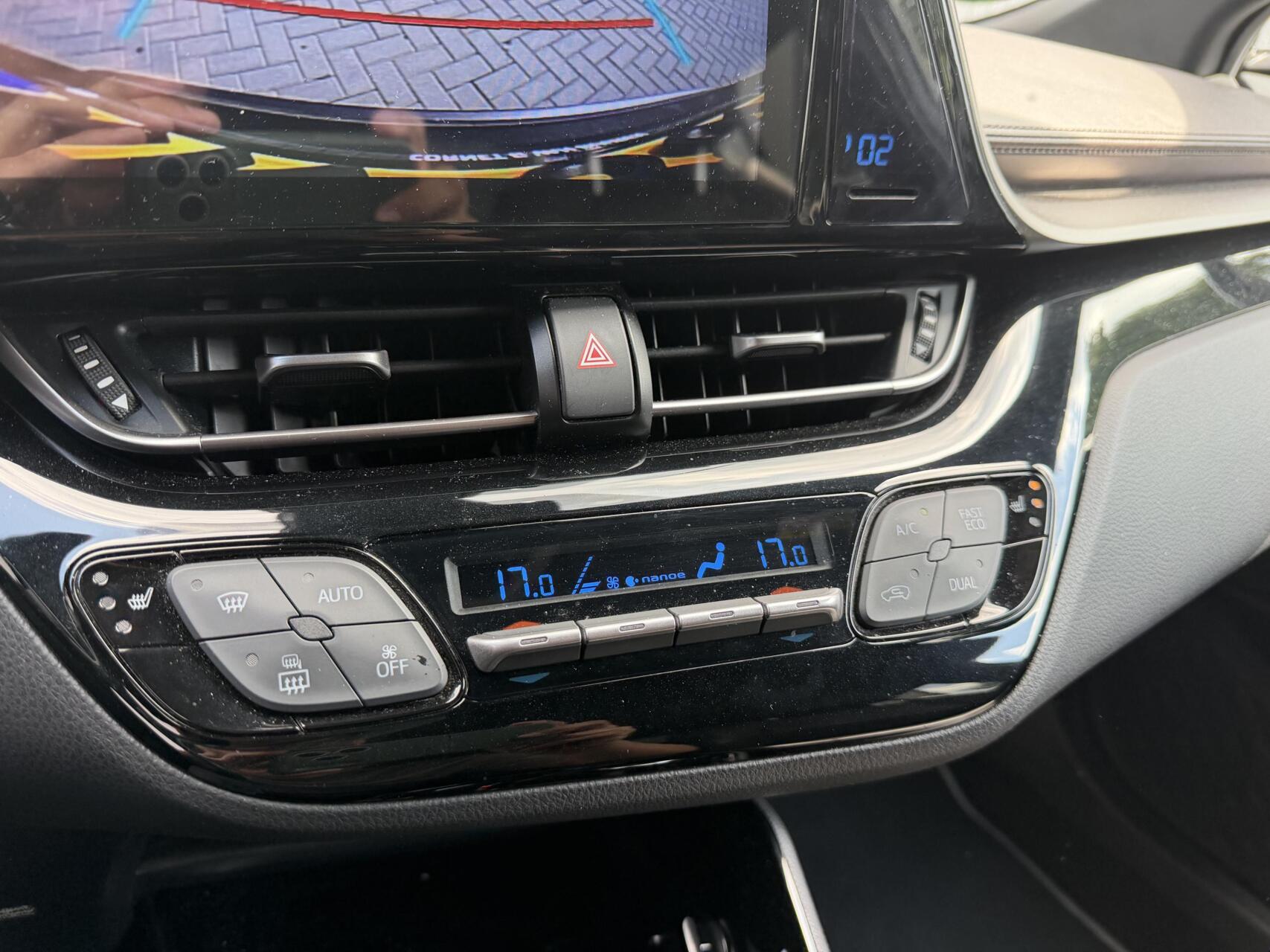 Foto van Toyota Toyota C-hr