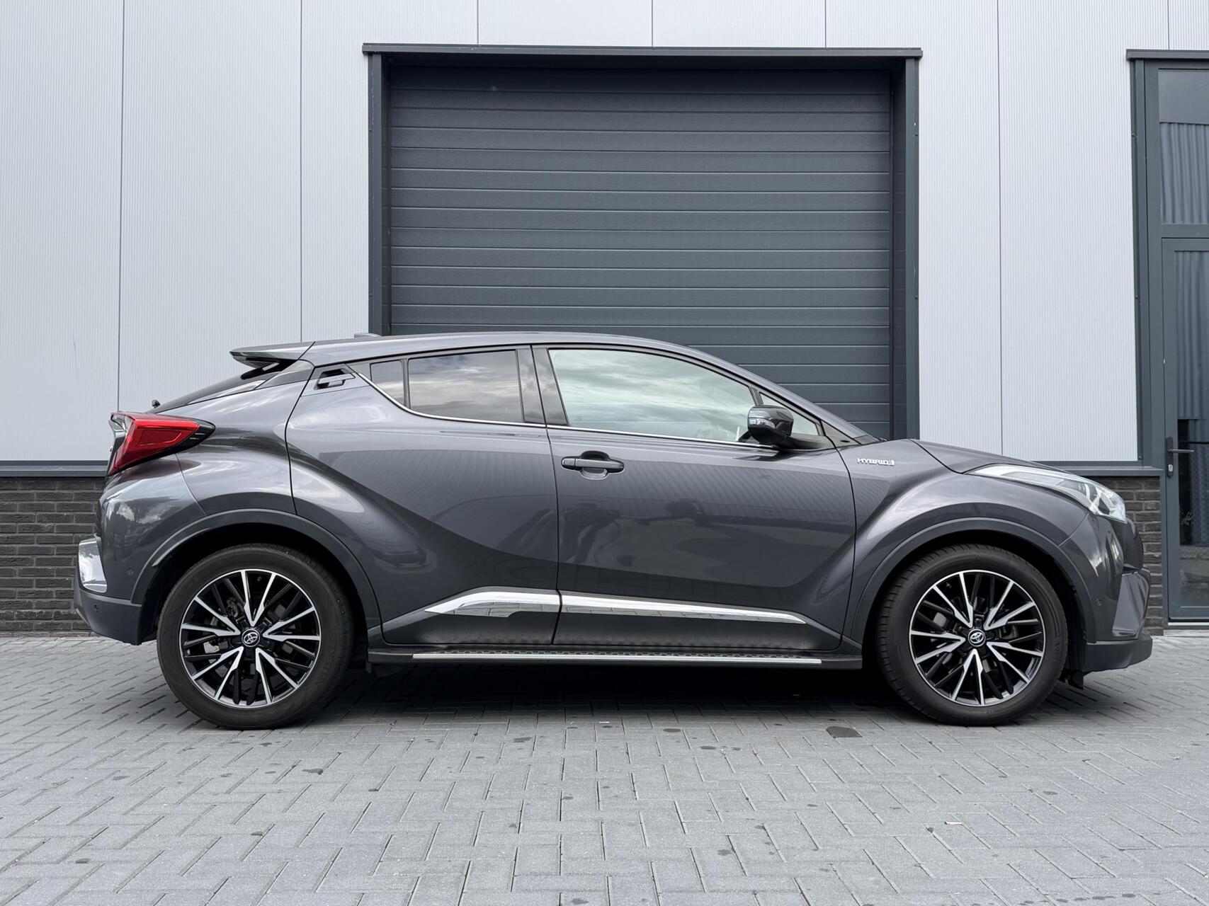 Foto van Toyota Toyota C-hr