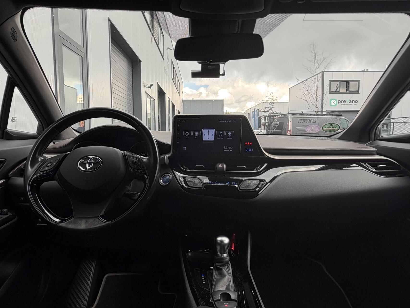 Foto van Toyota Toyota C-hr