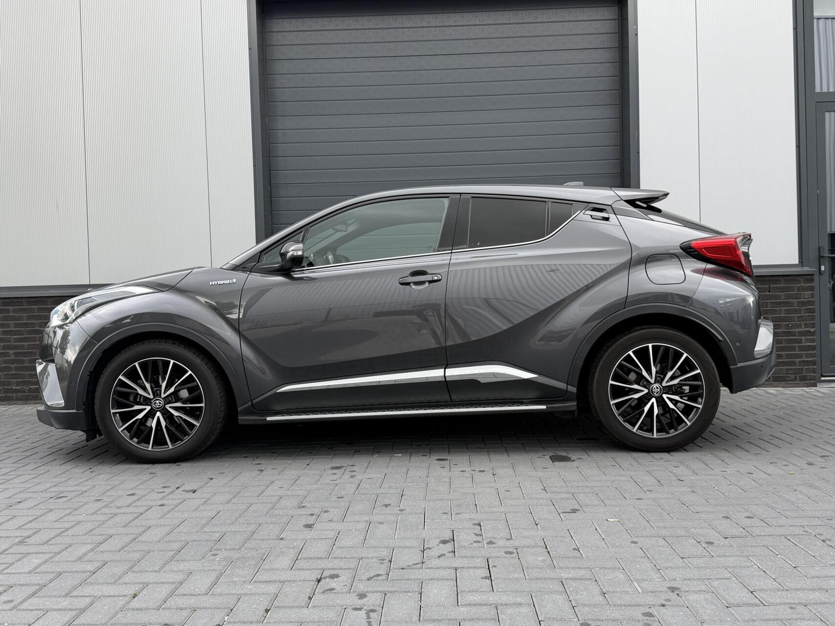 Foto van Toyota Toyota C-hr